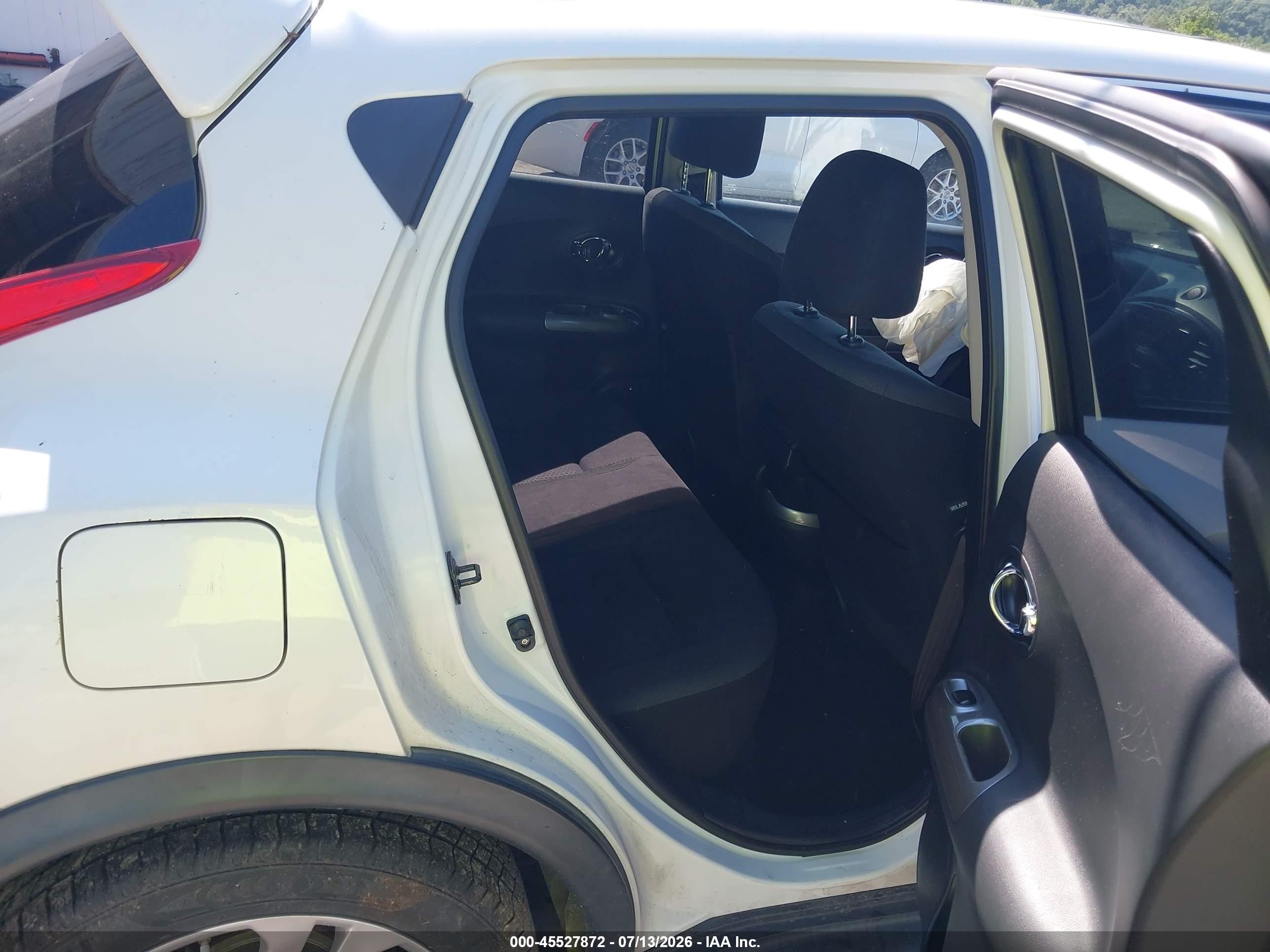 2013 Nissan Juke Sv White vin: JN8AF5MV3DT215421