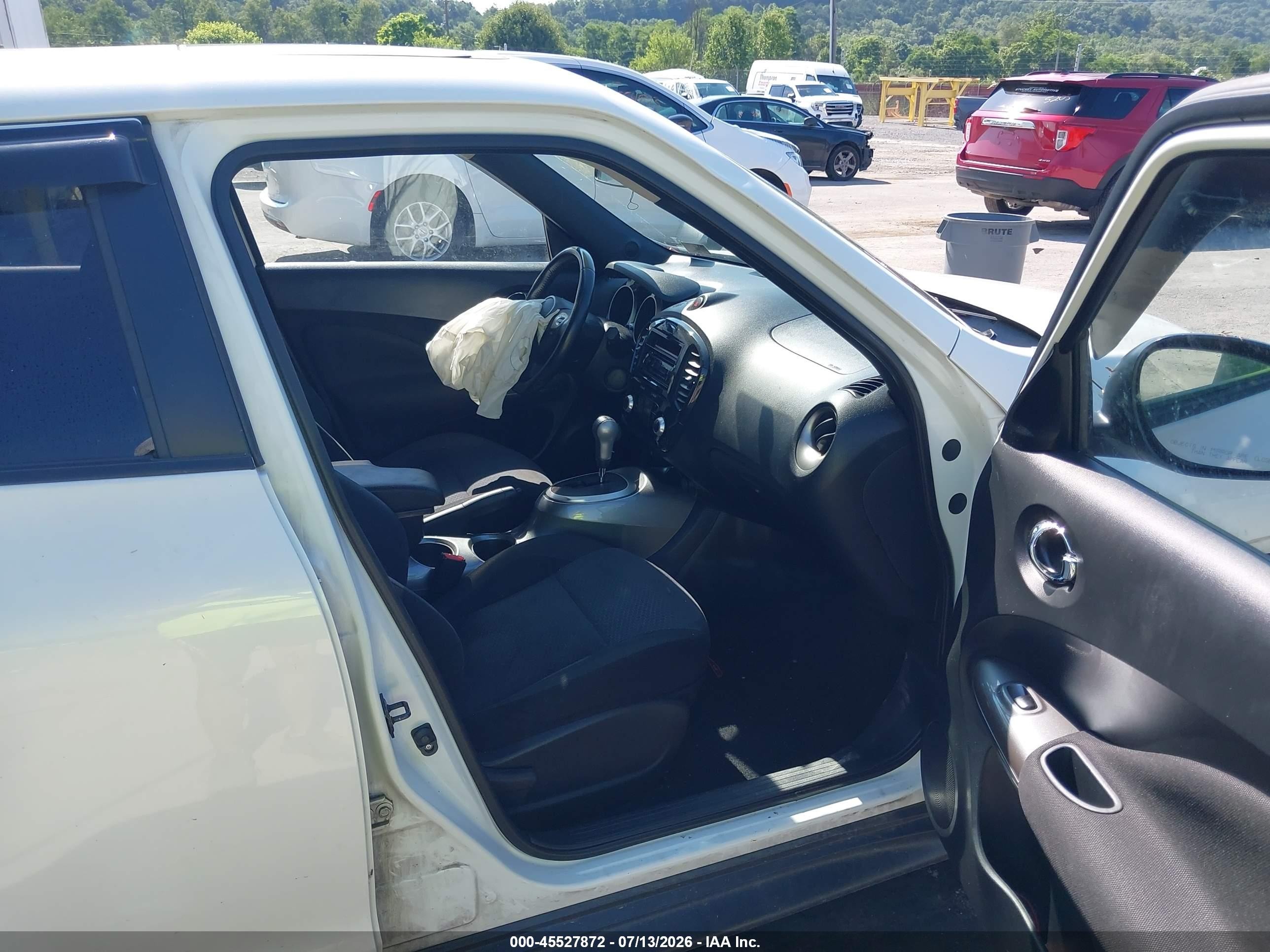 2013 Nissan Juke Sv White vin: JN8AF5MV3DT215421