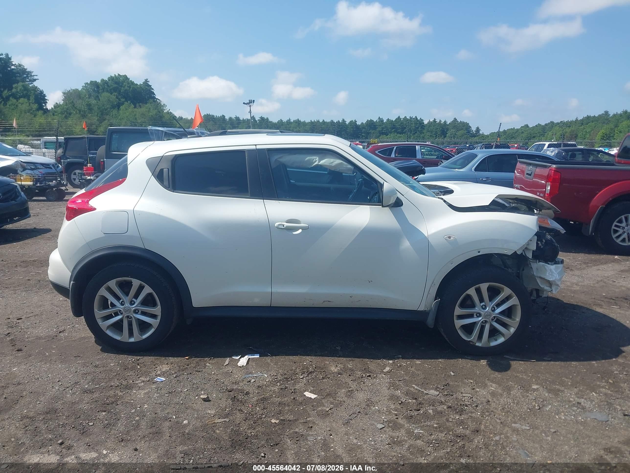 2013 Nissan Juke Sv White vin: JN8AF5MV3DT220716