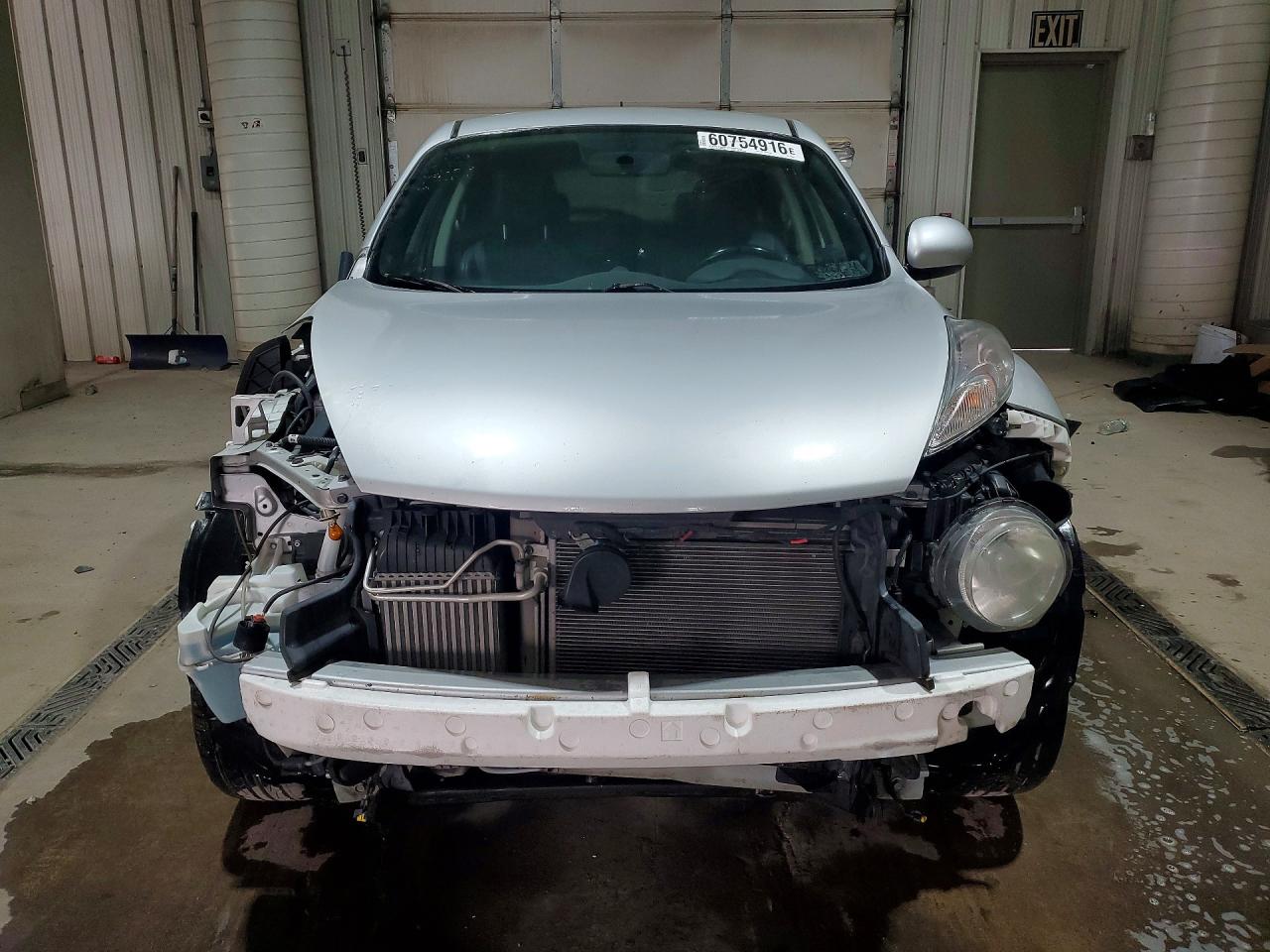 2013 Nissan Juke S/sv/sl Silver vin: JN8AF5MV3DT220831