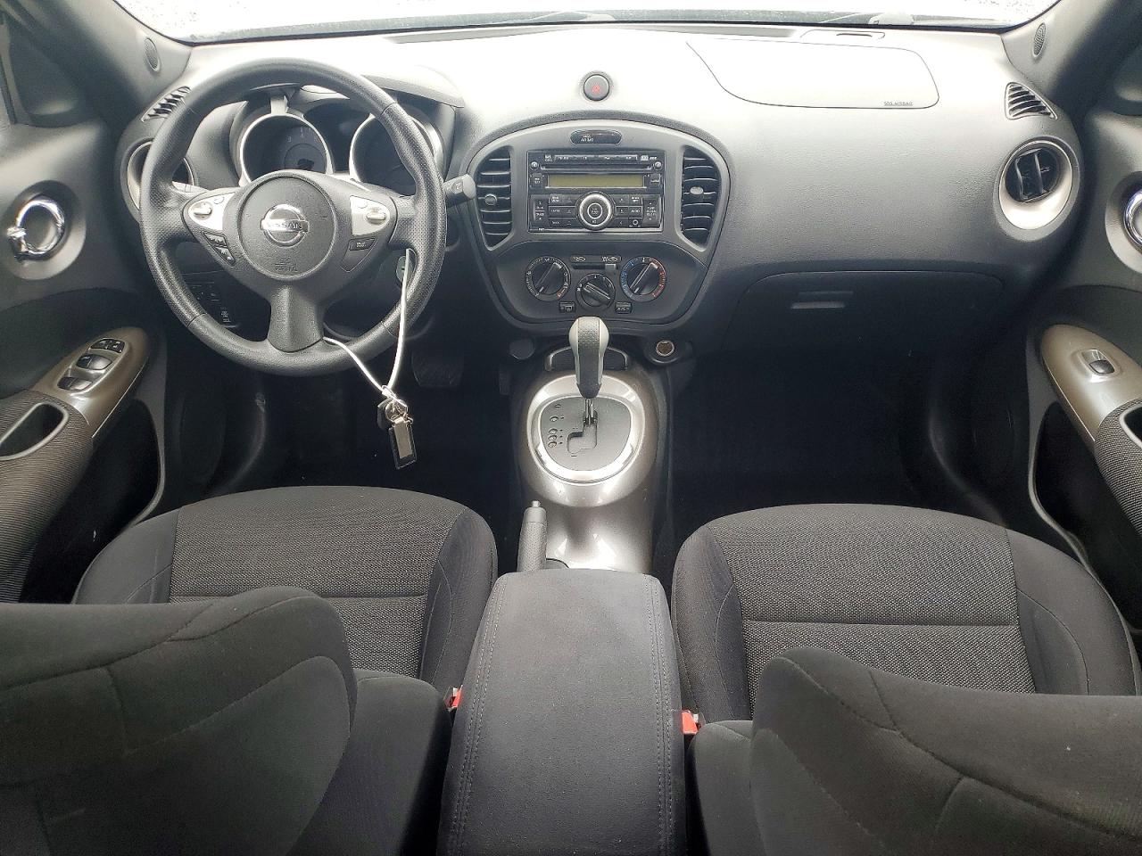 2014 Nissan Juke S Silver vin: JN8AF5MV3ET363523