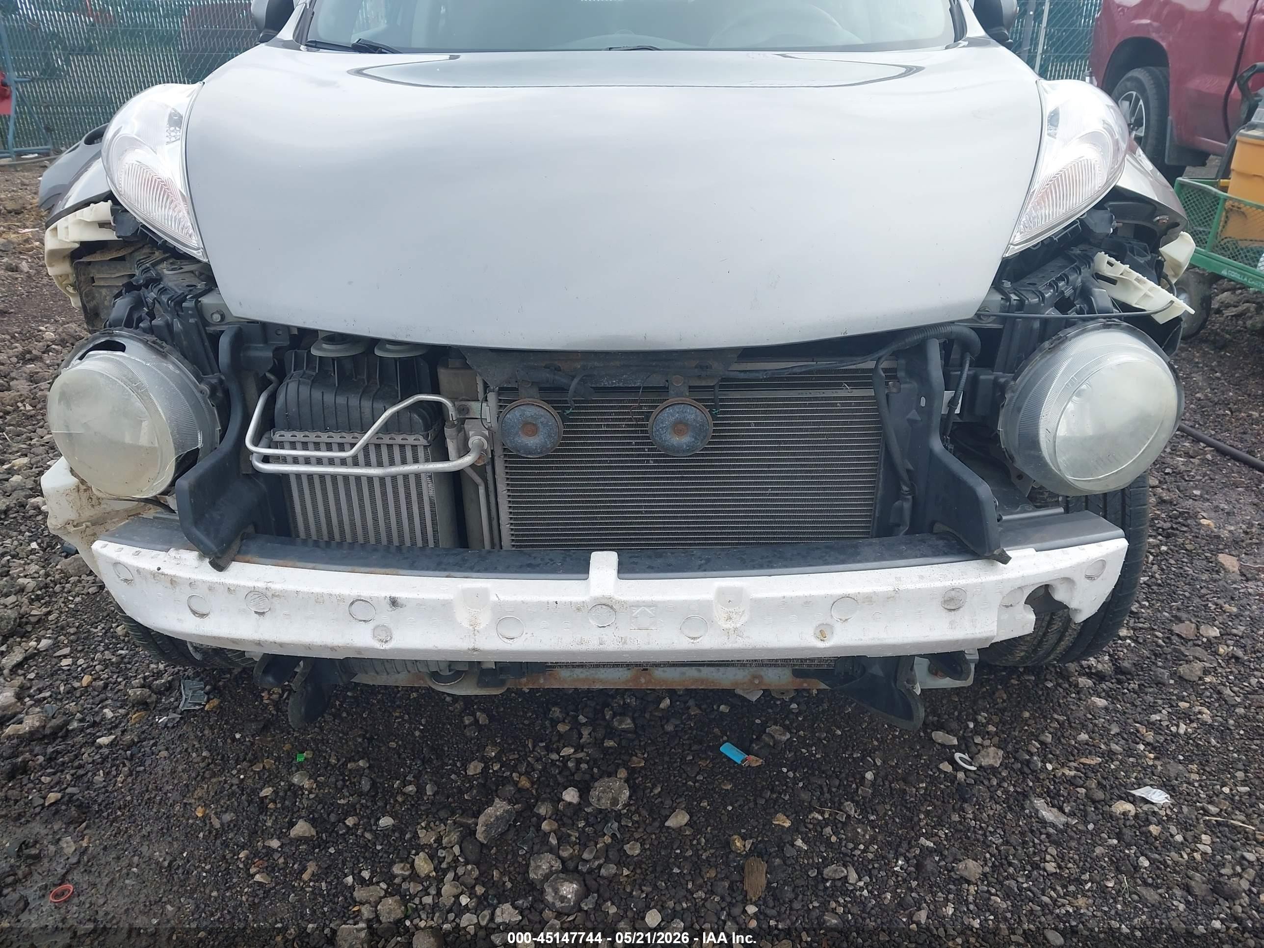 2014 Nissan Juke S Серый vin: JN8AF5MV3ET480793