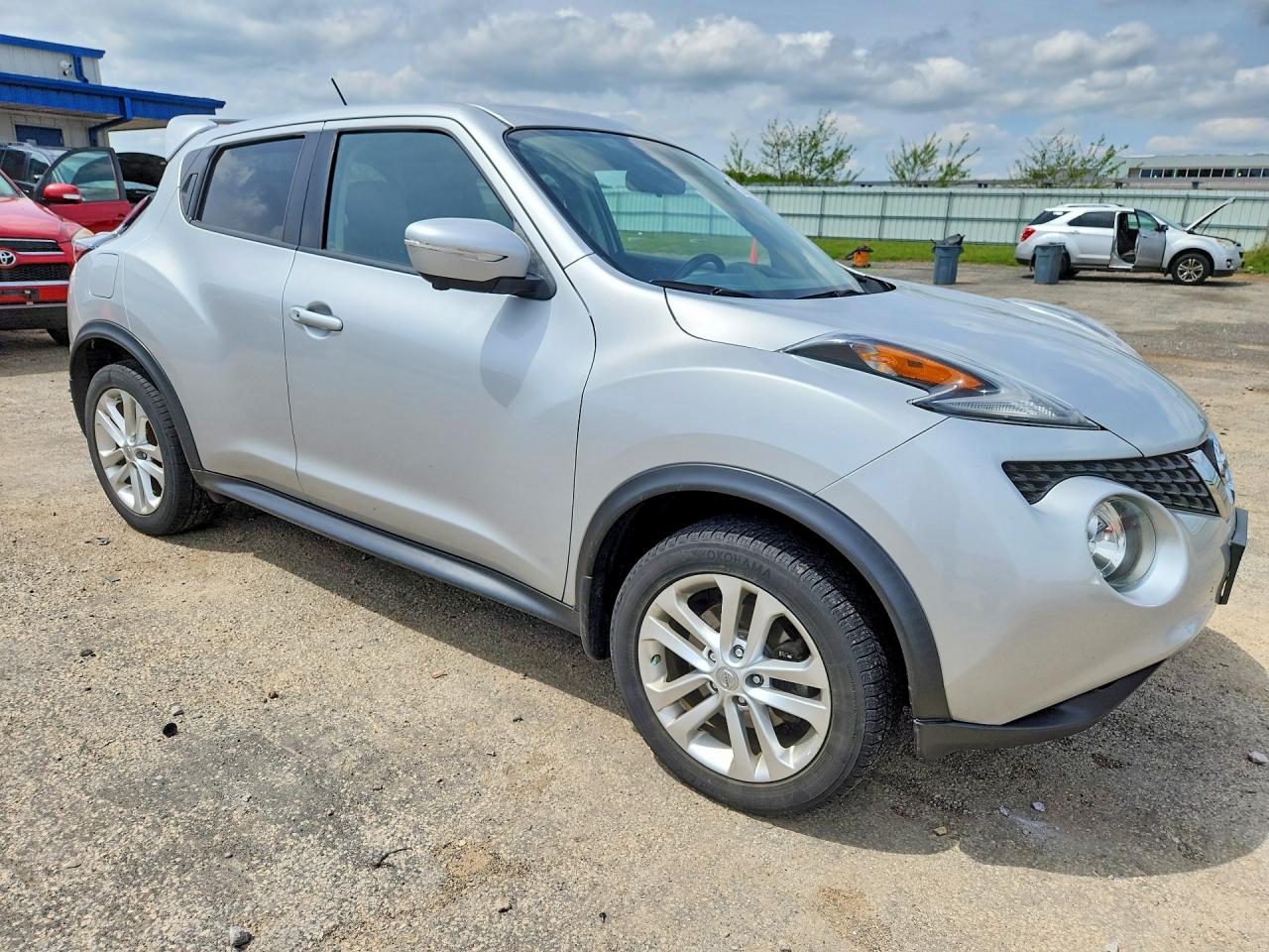 2015 Nissan Juke Sl Silver vin: JN8AF5MV3FT550763