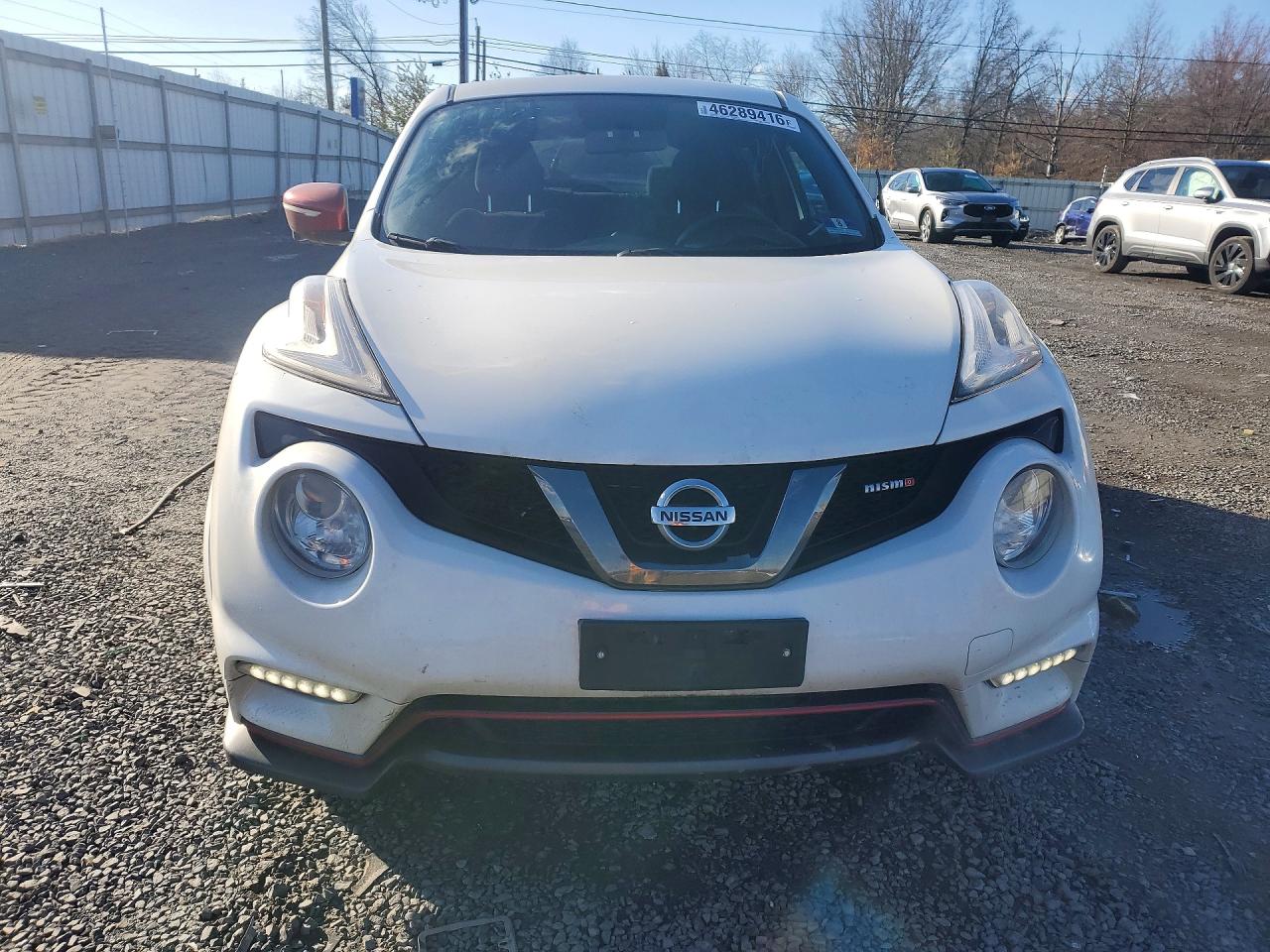 2015 Nissan Juke S White vin: JN8AF5MV3FT562654