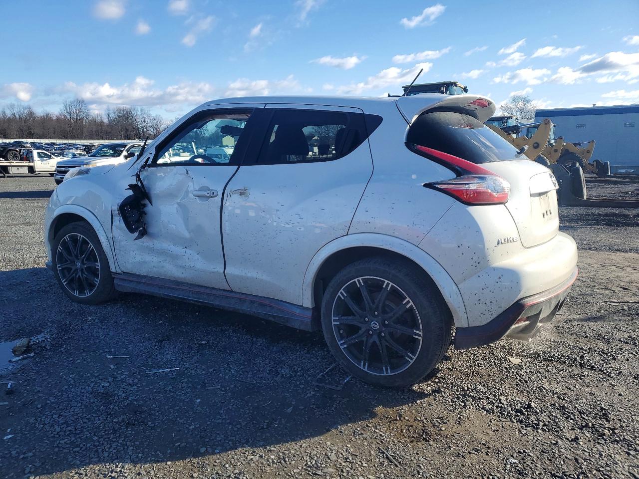 2015 Nissan Juke S White vin: JN8AF5MV3FT562654