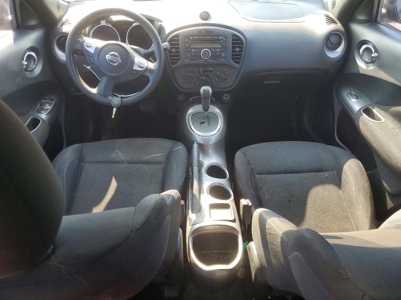 2011 Nissan Juke S Красный vin: JN8AF5MV4BT008890