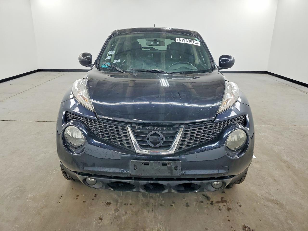 2011 Nissan Juke S Gray vin: JN8AF5MV4BT021249