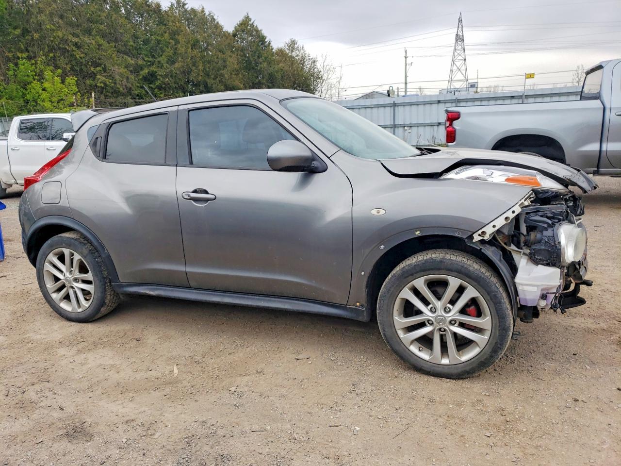 2011 Nissan Juke S Gray vin: JN8AF5MV4BT021526