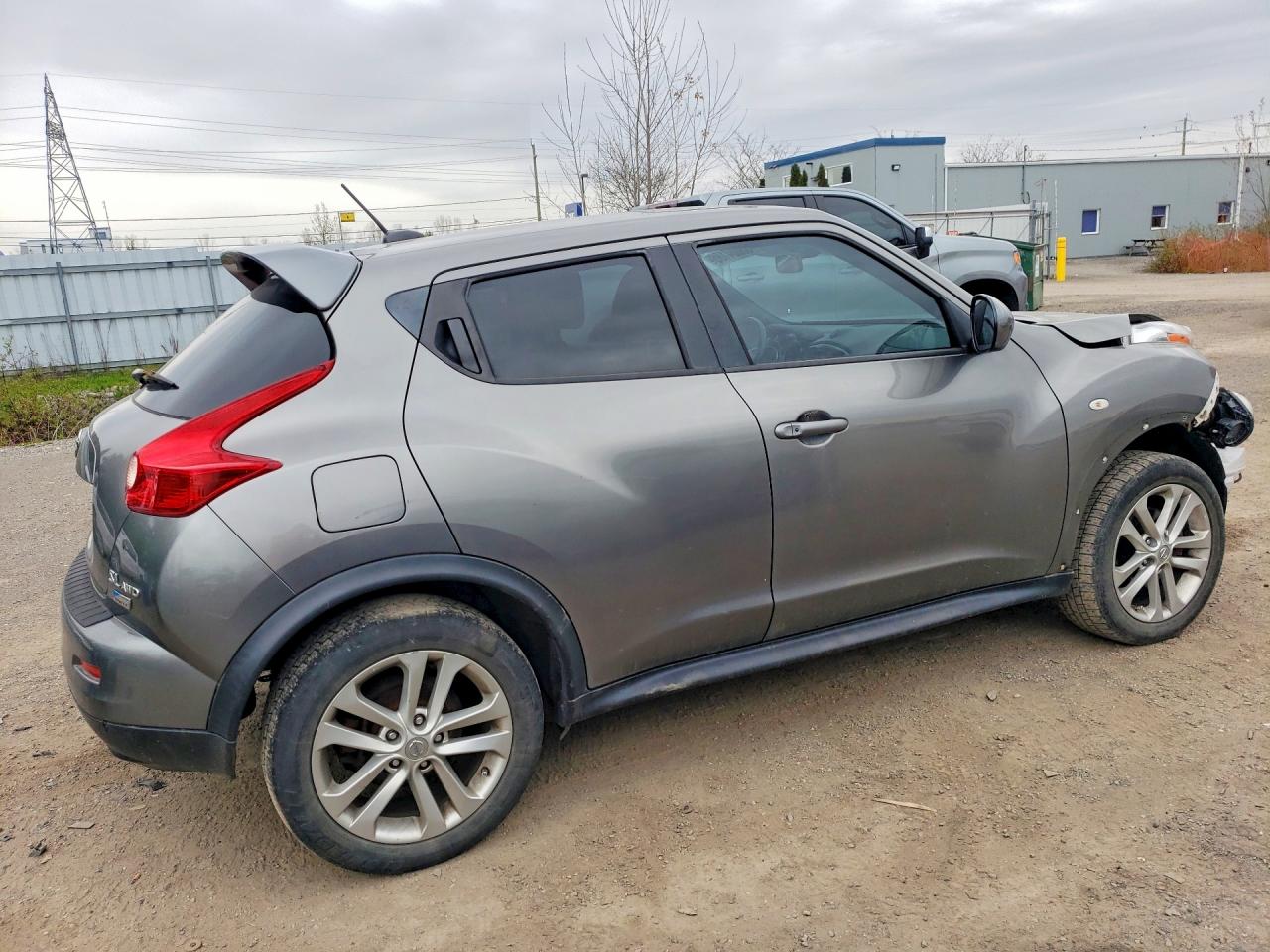 2011 Nissan Juke S Gray vin: JN8AF5MV4BT021526