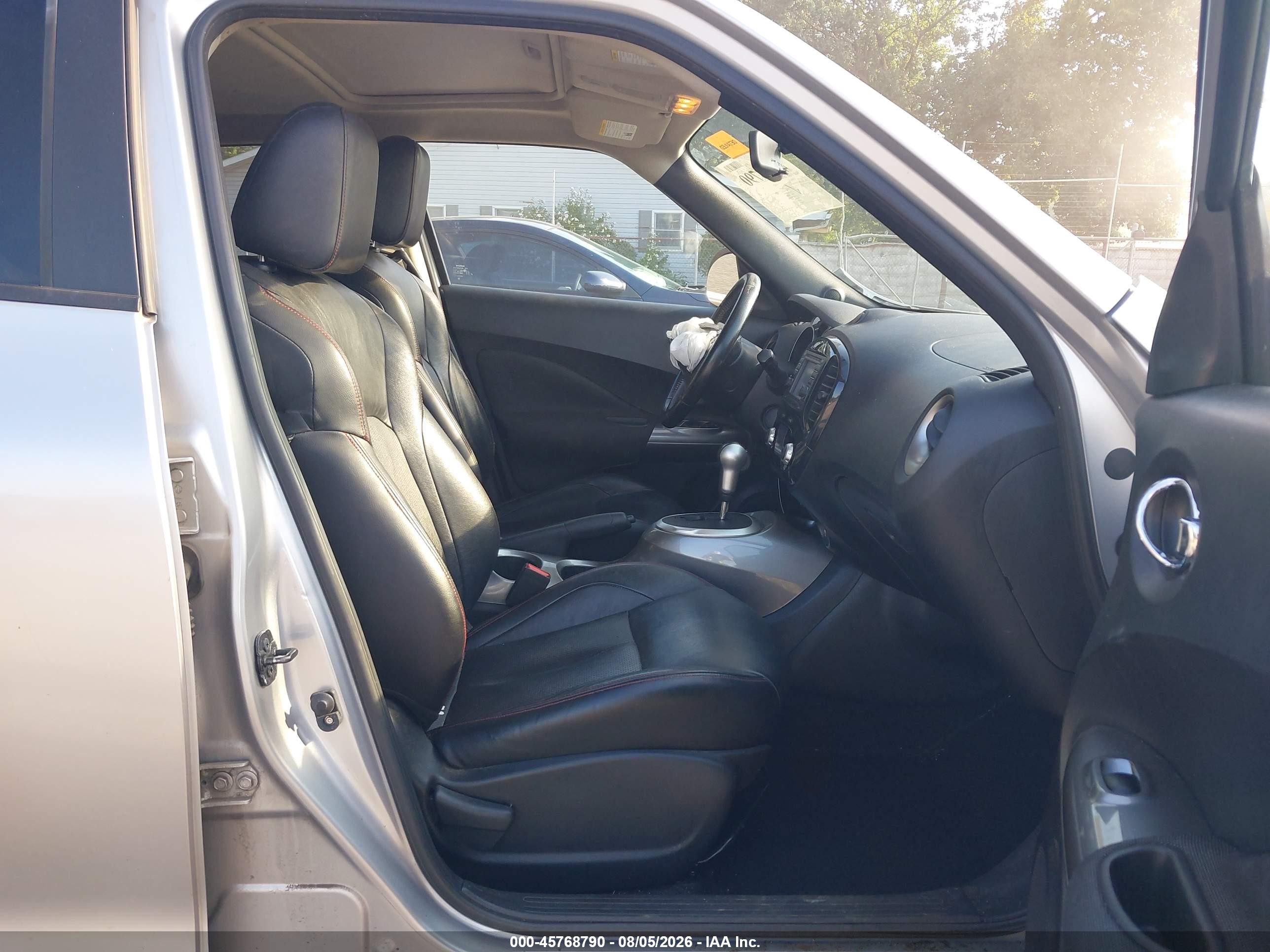 2011 Nissan Juke Sl Silver vin: JN8AF5MV4BT024281