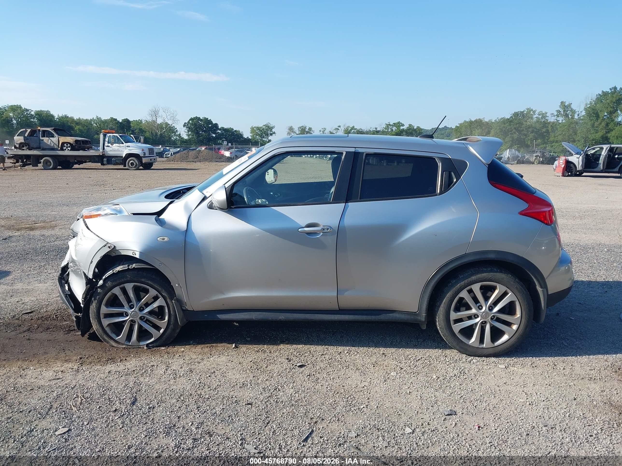 2011 Nissan Juke Sl Silver vin: JN8AF5MV4BT024281