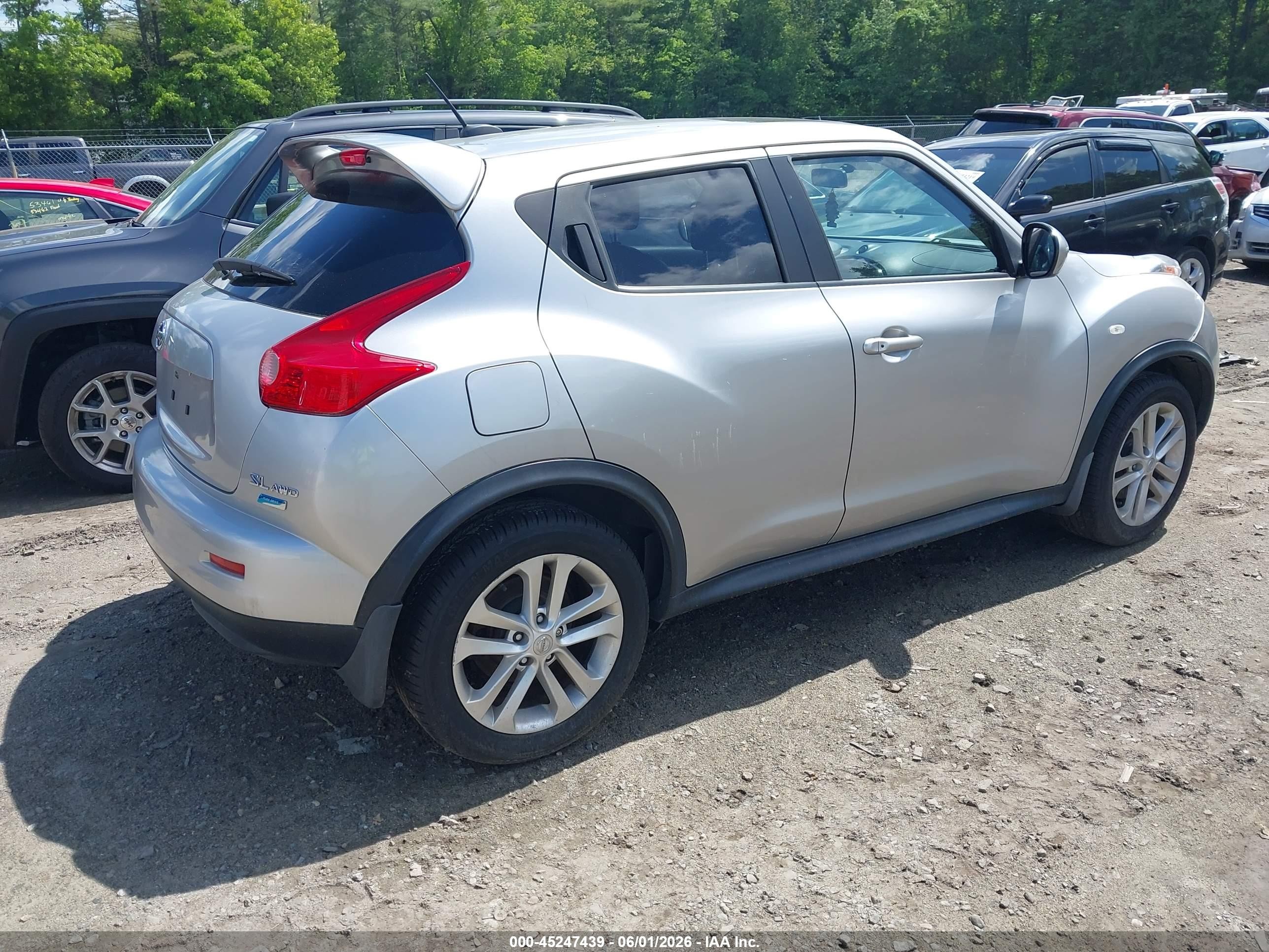 2012 Nissan Juke Sl Silver vin: JN8AF5MV4CT113236