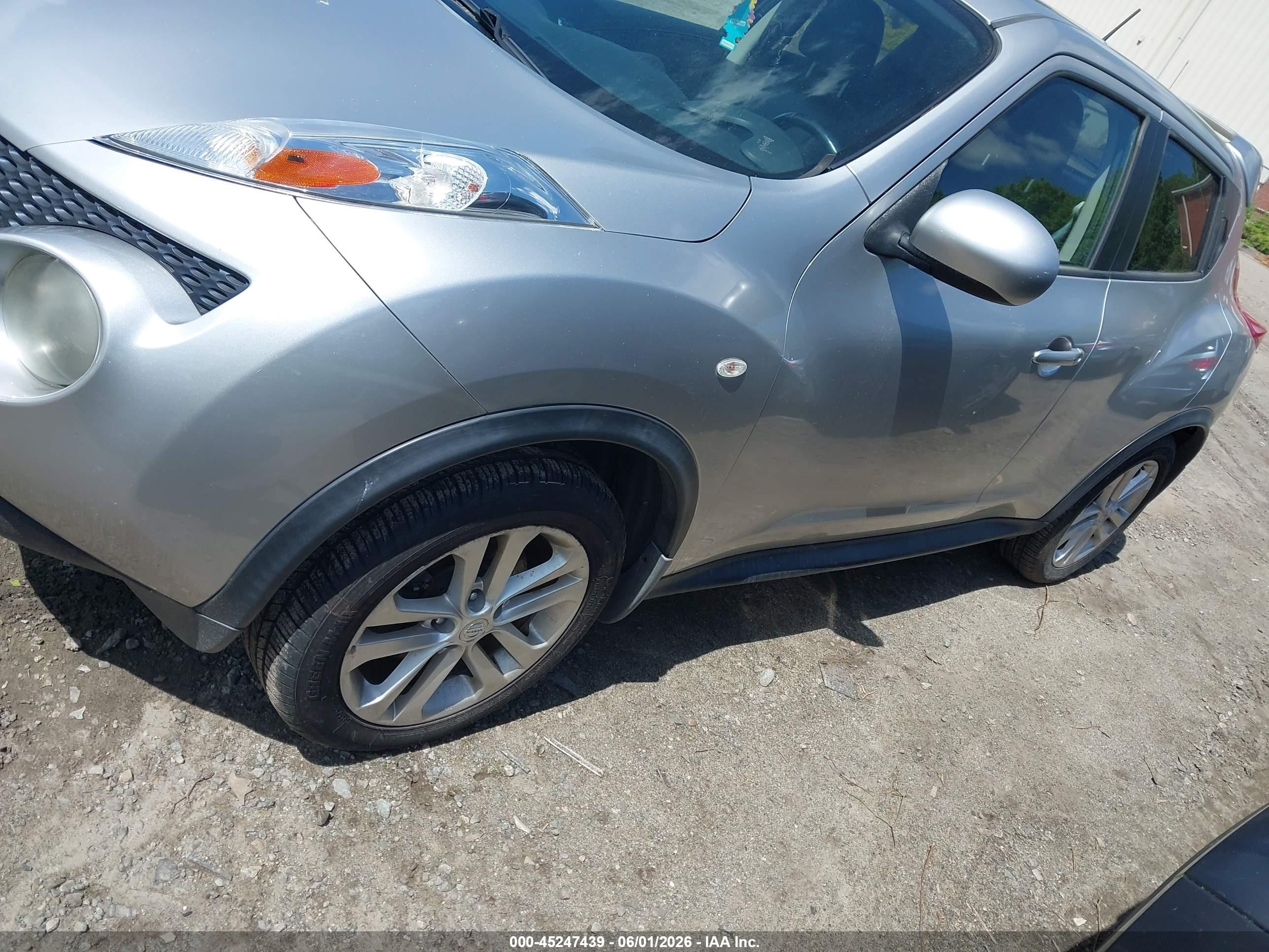 2012 Nissan Juke Sl Silver vin: JN8AF5MV4CT113236