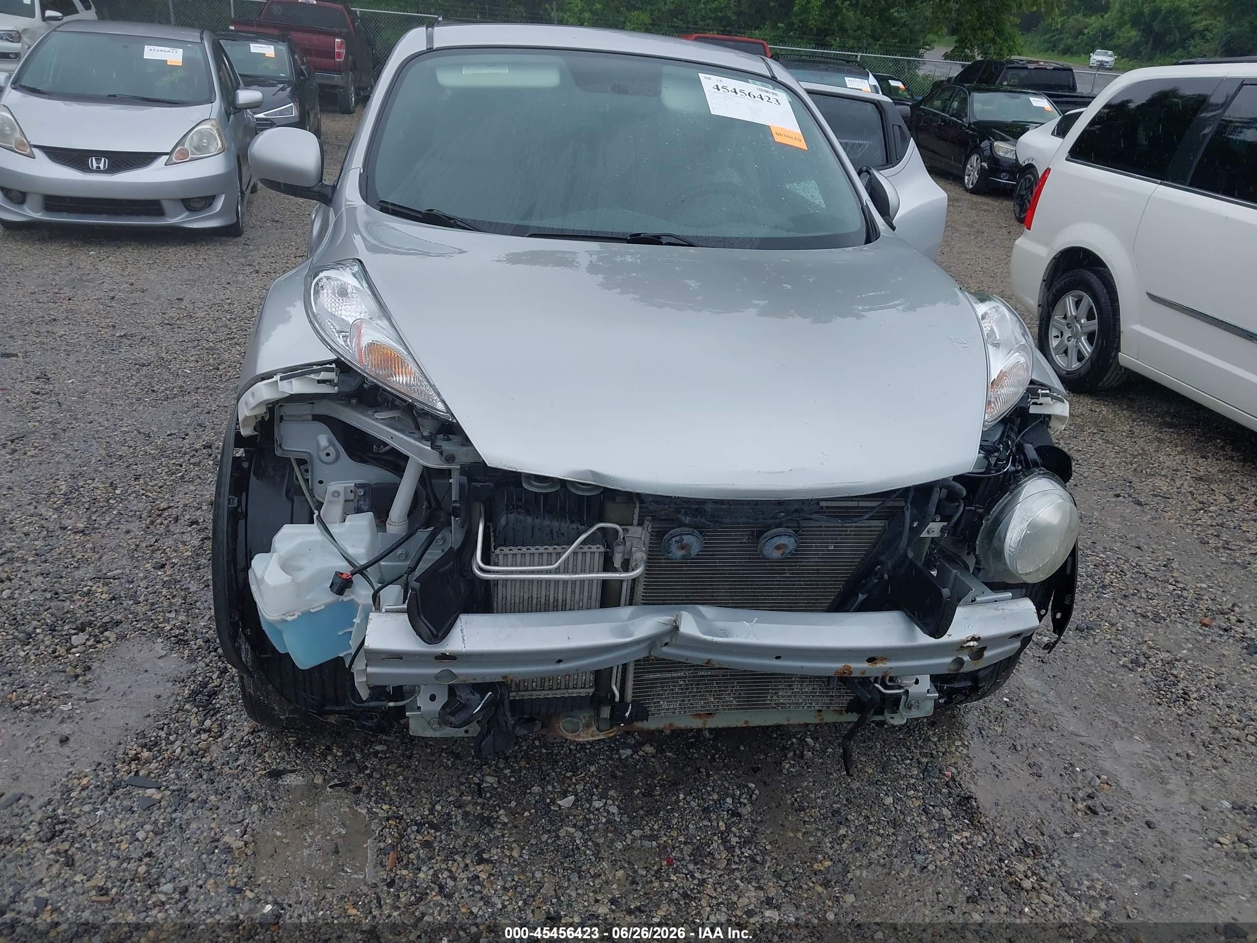 2012 Nissan Juke Sv Silver vin: JN8AF5MV4CT114113