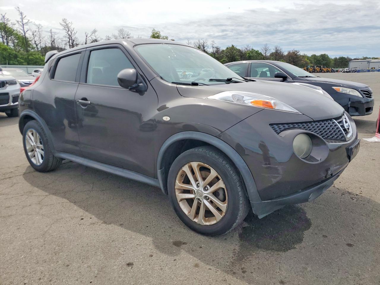 2012 Nissan Juke S Угольный vin: JN8AF5MV4CT120929