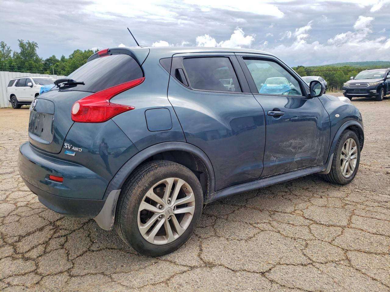 2012 Nissan Juke S Teal vin: JN8AF5MV4CT121255