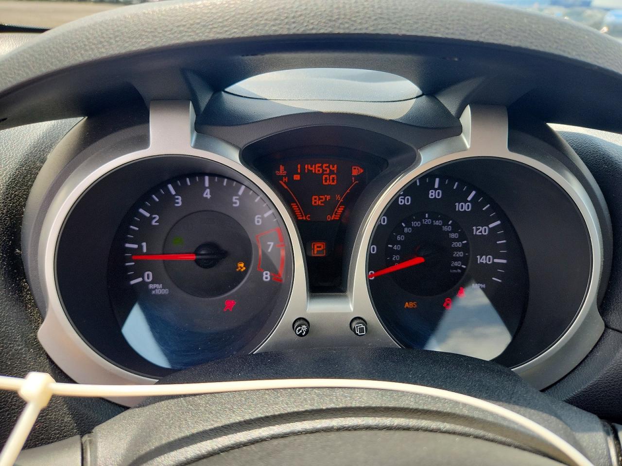 2012 Nissan Juke S Серый vin: JN8AF5MV4CT121353