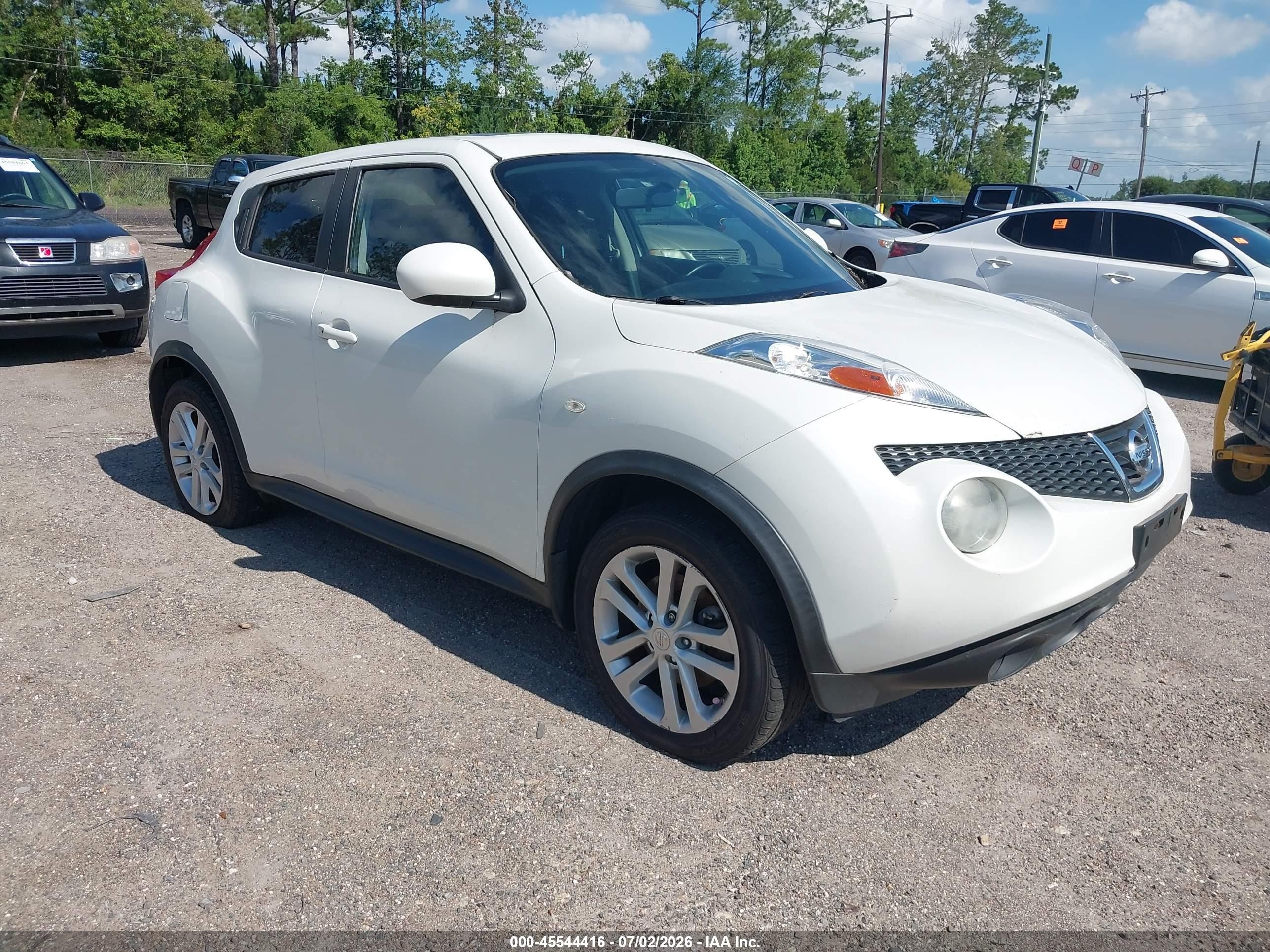 2013 Nissan Juke Sv White vin: JN8AF5MV4DT215119