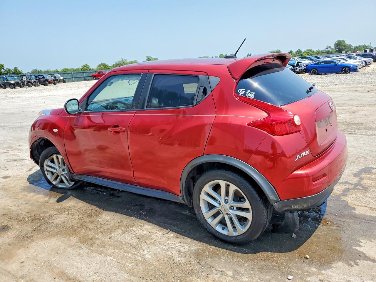 2013 Nissan Juke S Red vin: JN8AF5MV4DT221874
