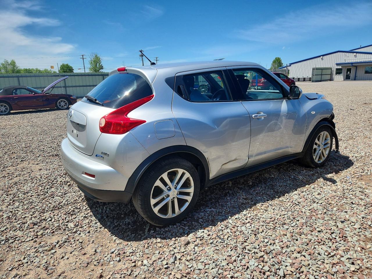 2013 Nissan Juke S Серебряный vin: JN8AF5MV4DT227965