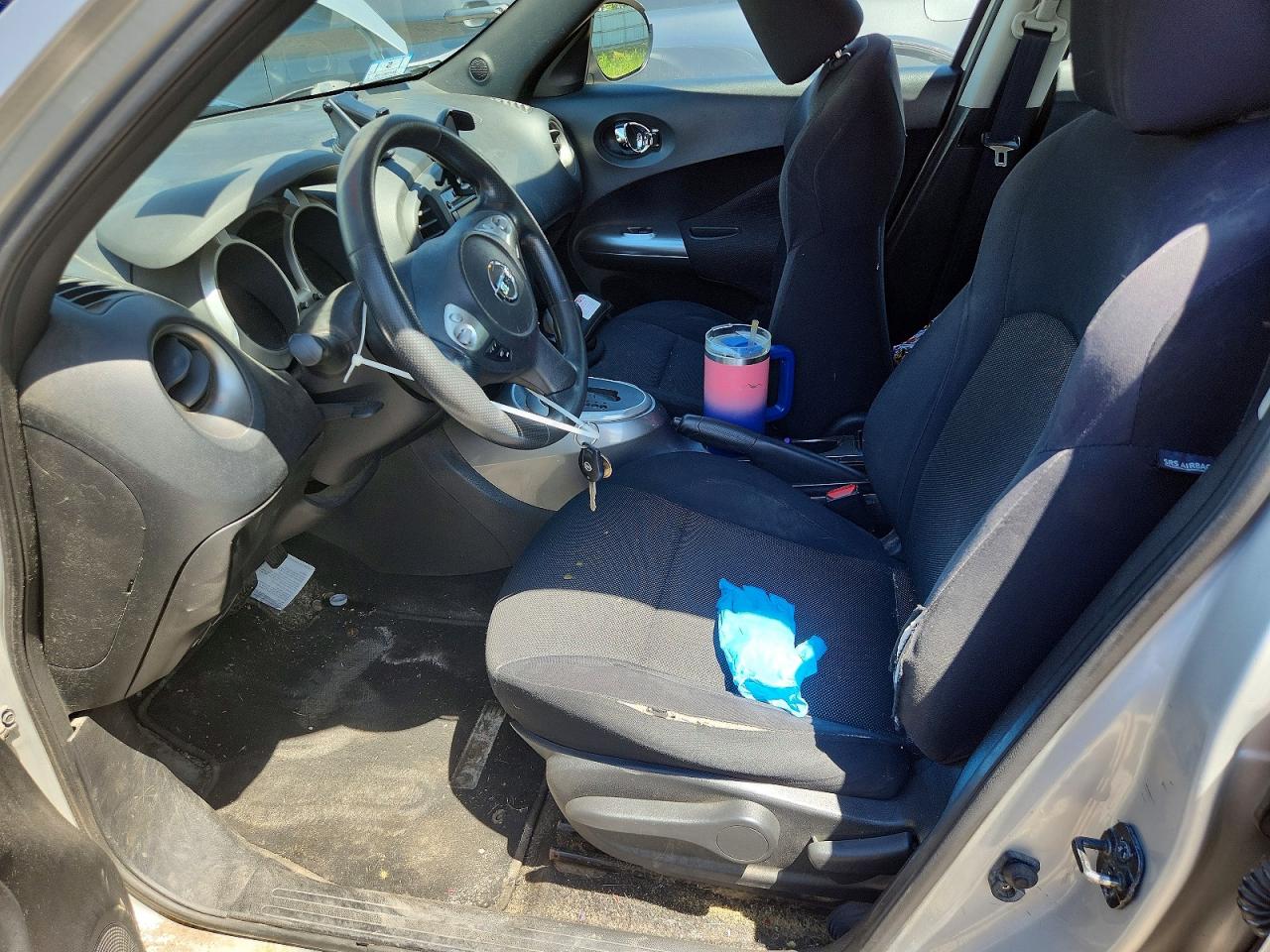 2013 Nissan Juke S Серебряный vin: JN8AF5MV4DT227965