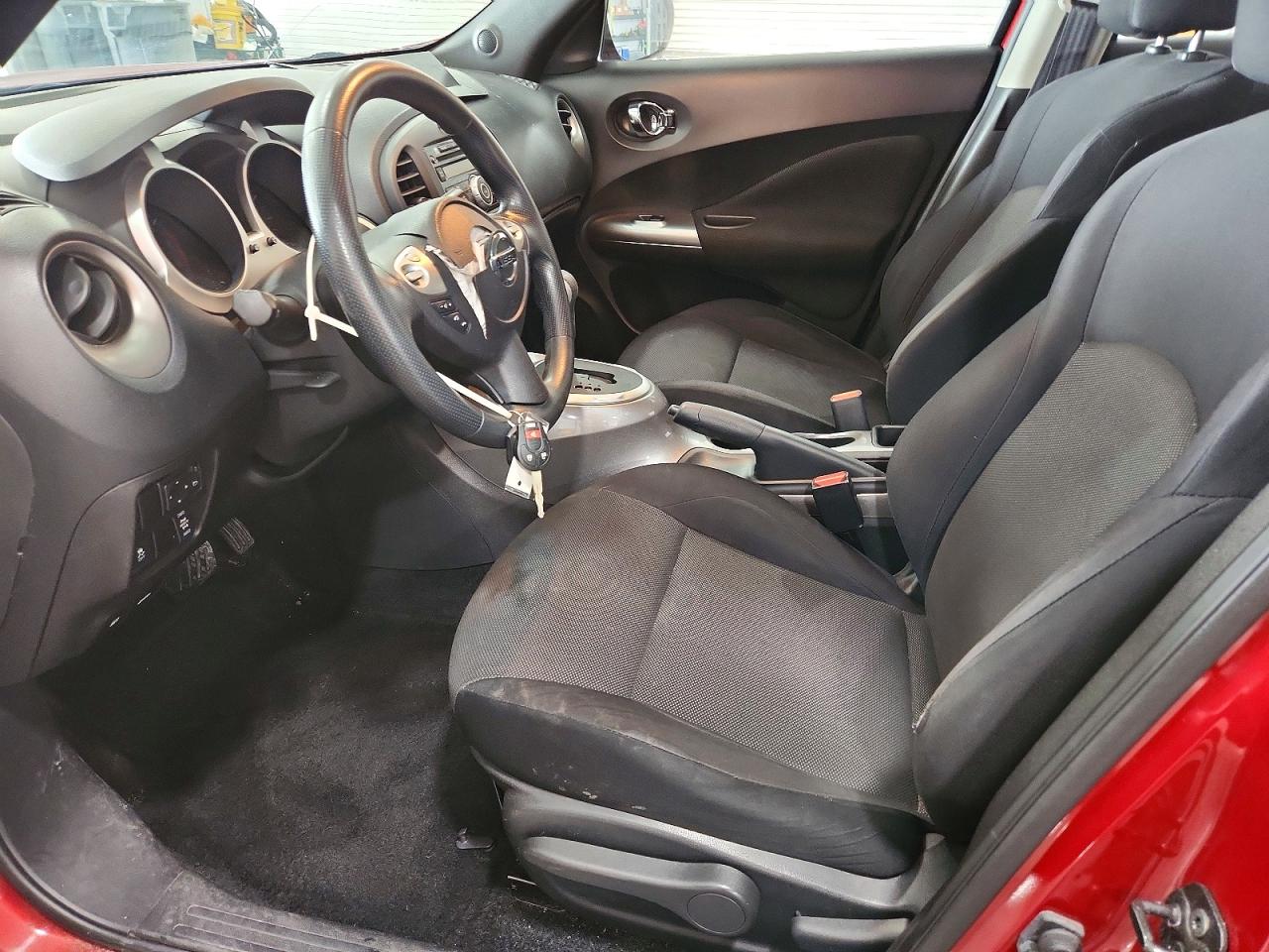 2013 Nissan Juke S Maroon vin: JN8AF5MV4DT231157