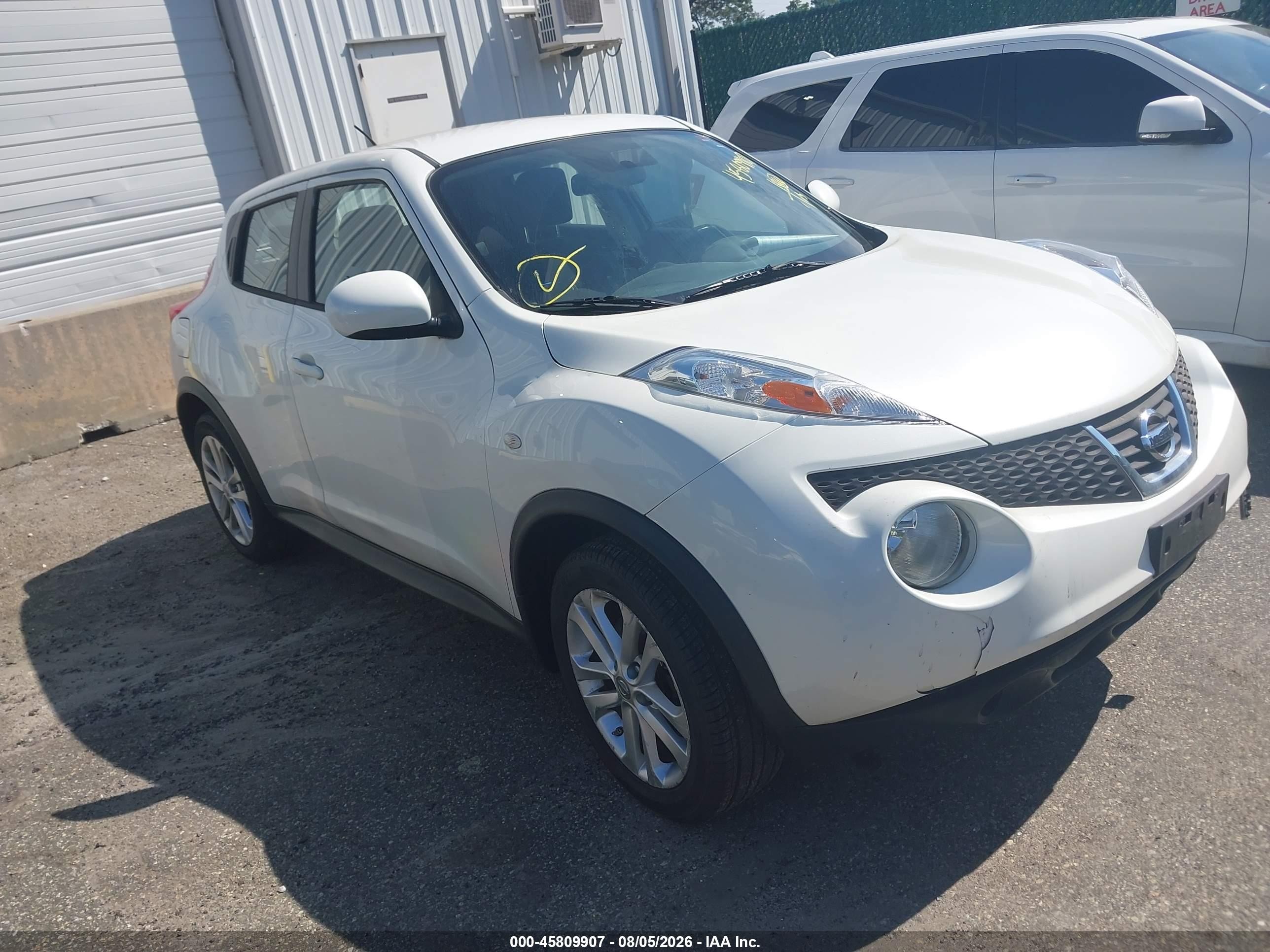 2014 Nissan Juke S Белый vin: JN8AF5MV4ET363675