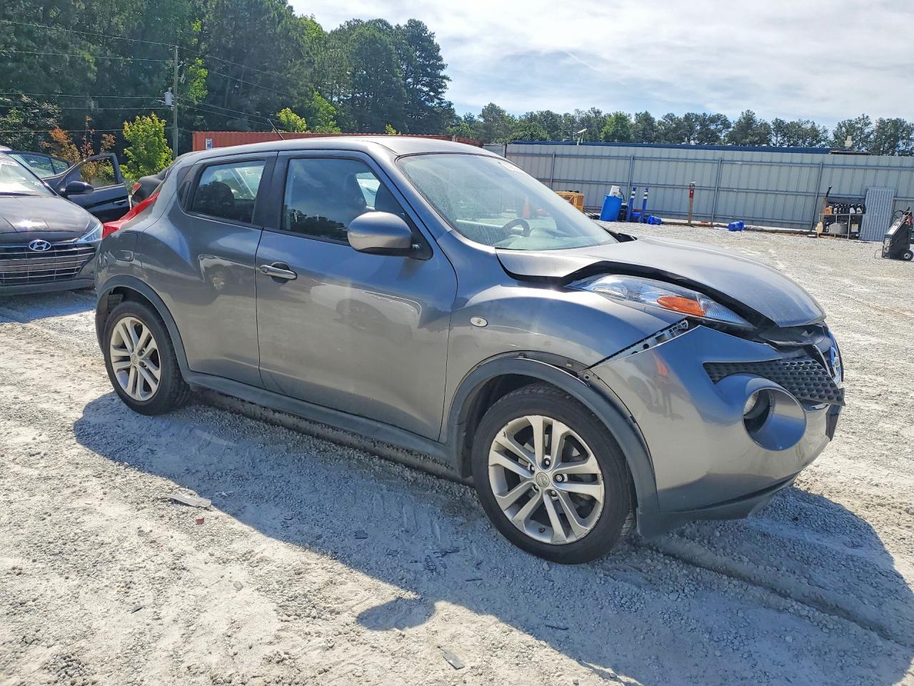 2014 Nissan Juke S Gray vin: JN8AF5MV4ET483265