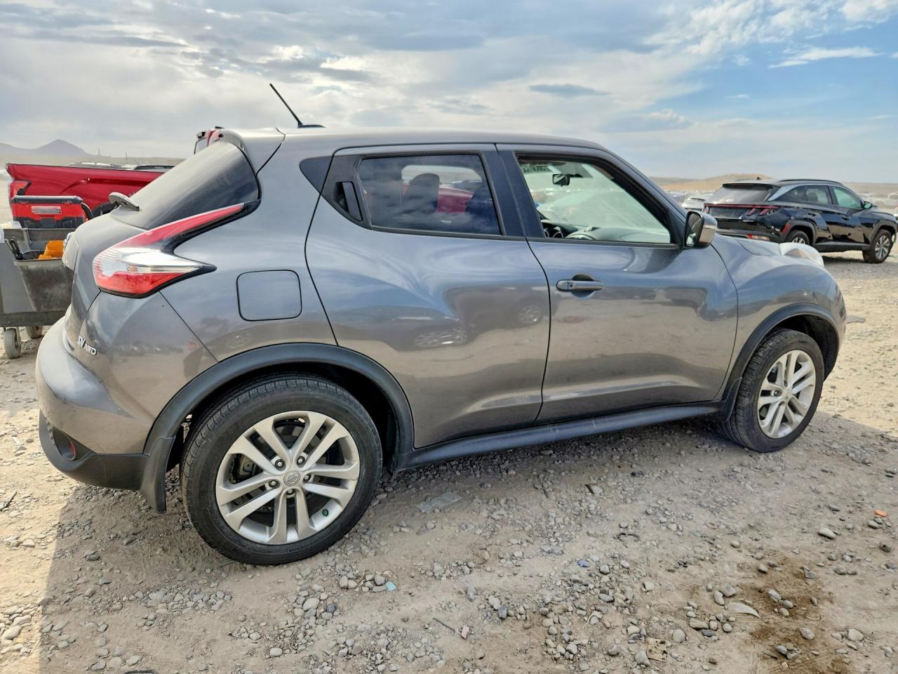 2015 Nissan Juke Sv Серый vin: JN8AF5MV4FT551212