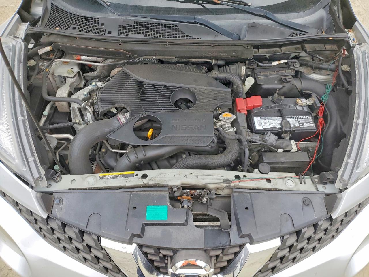 2015 Nissan Juke S Silver vin: JN8AF5MV4FT551663