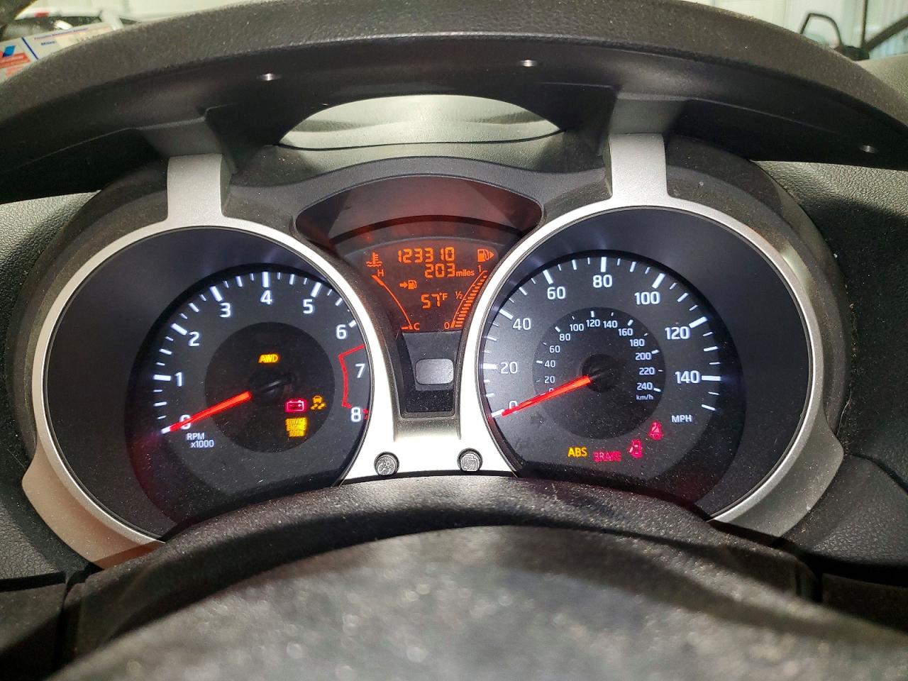 2015 Nissan Juke Sv Brown vin: JN8AF5MV4FT560606