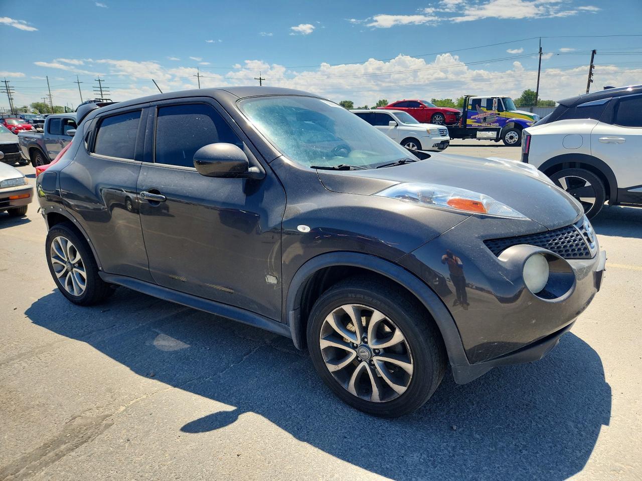 2011 Nissan Juke S Charcoal vin: JN8AF5MV5BT021745