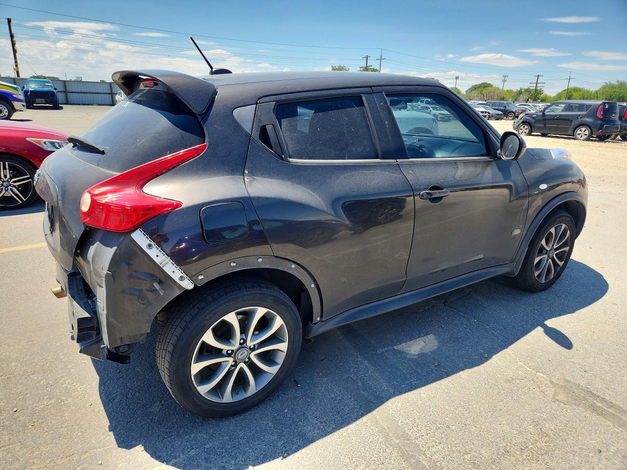 2011 Nissan Juke S Charcoal vin: JN8AF5MV5BT021745