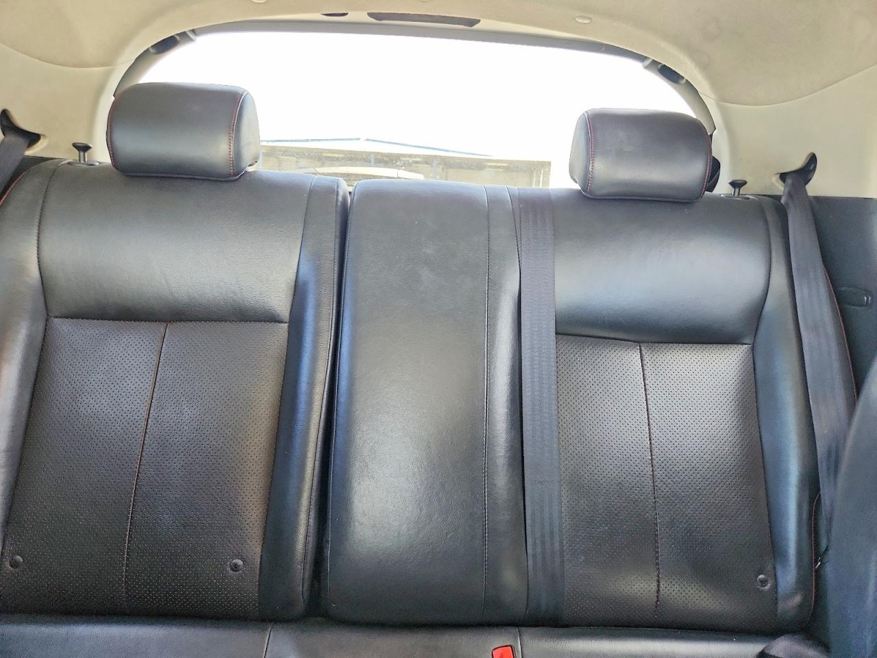 2011 Nissan Juke S Silver vin: JN8AF5MV5BT025181