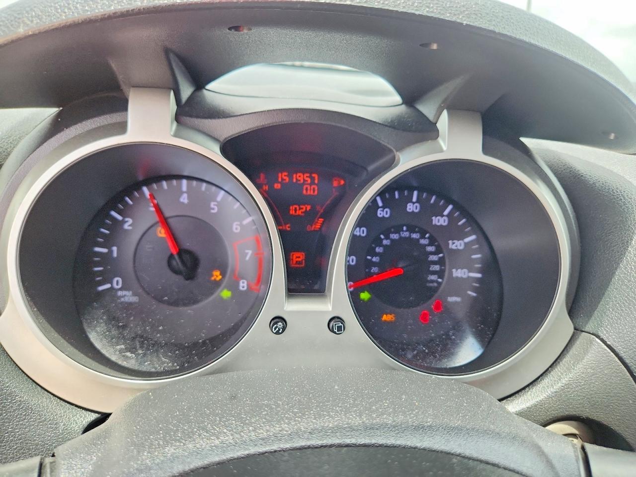 2011 Nissan Juke S Red vin: JN8AF5MV5BT028114