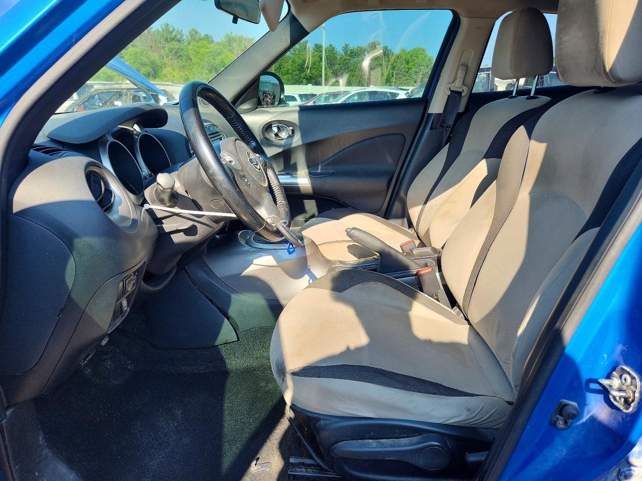 2012 Nissan Juke S Blue vin: JN8AF5MV5CT113374