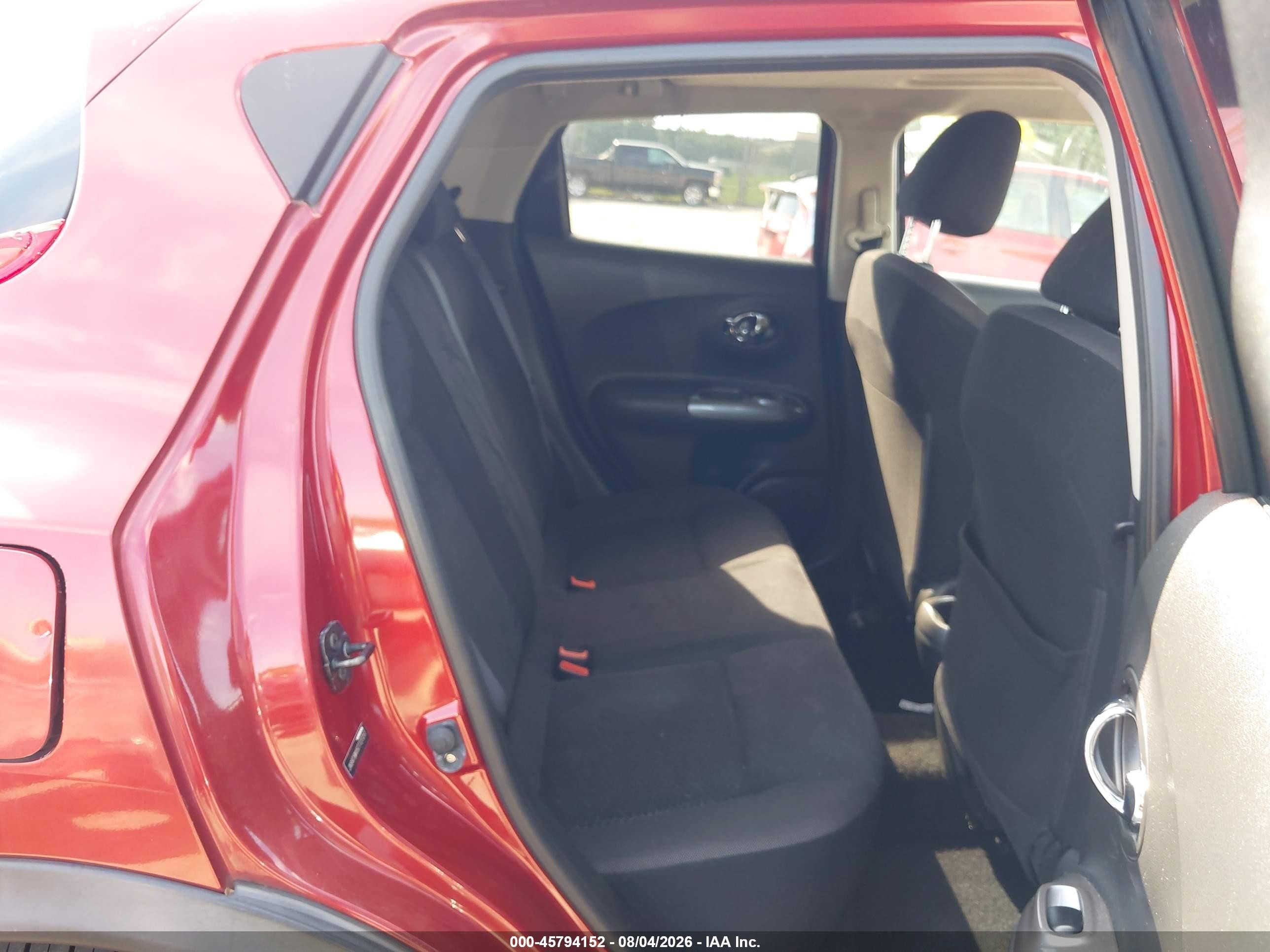 2012 Nissan Juke Sv Red vin: JN8AF5MV5CT127257