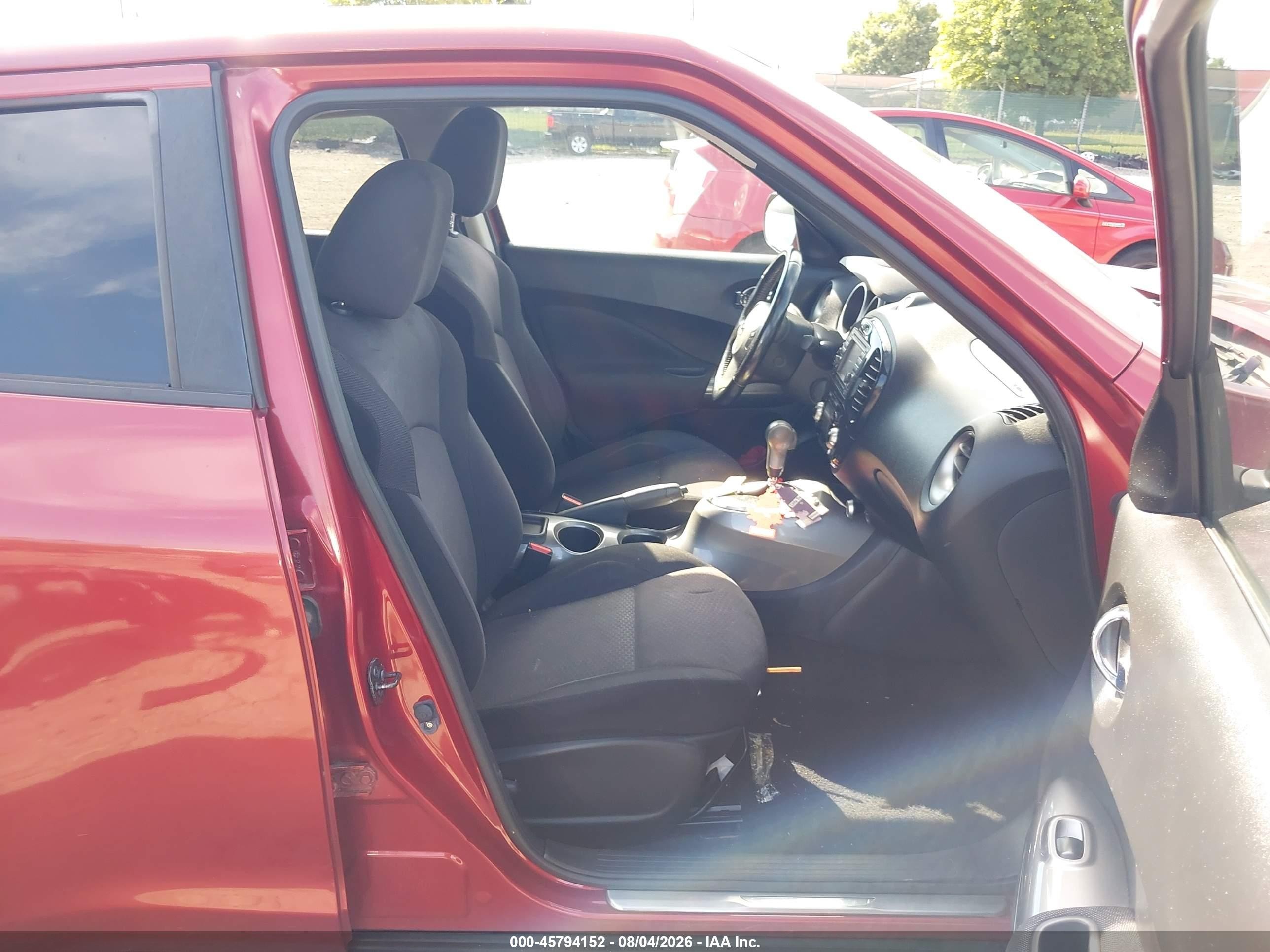 2012 Nissan Juke Sv Red vin: JN8AF5MV5CT127257