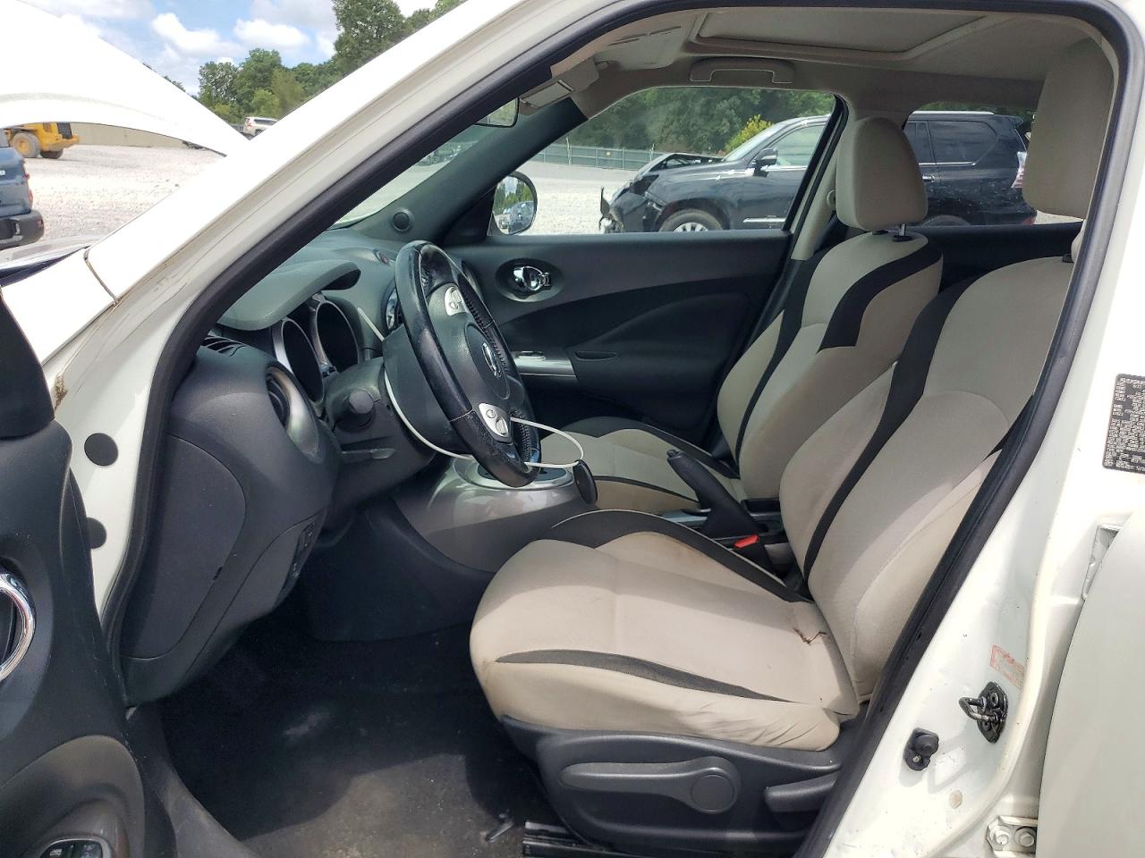 2013 Nissan Juke S White vin: JN8AF5MV5DT205456