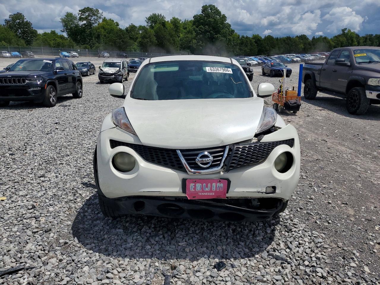 2013 Nissan Juke S White vin: JN8AF5MV5DT205456