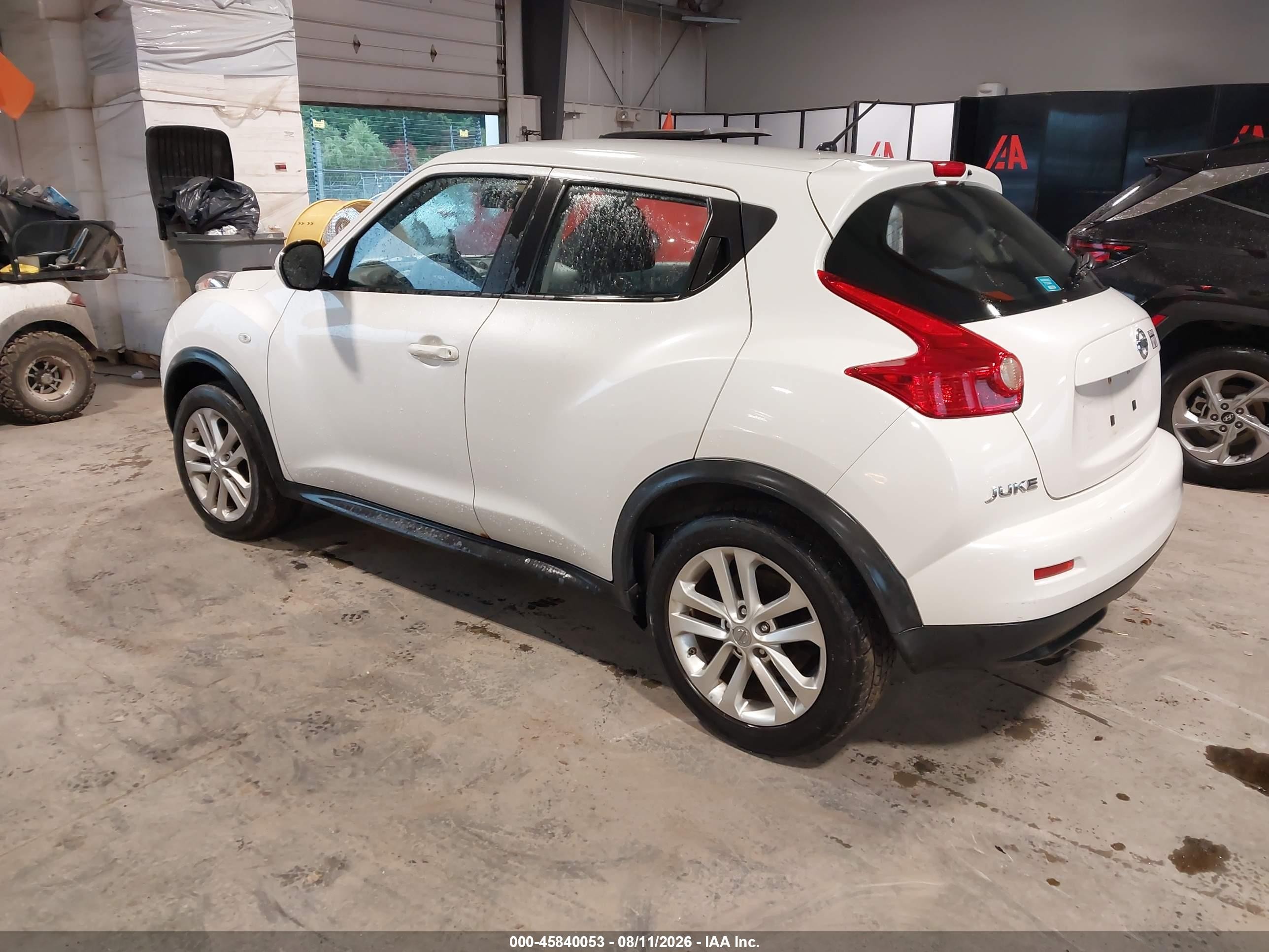 2013 Nissan Juke S White vin: JN8AF5MV5DT211600