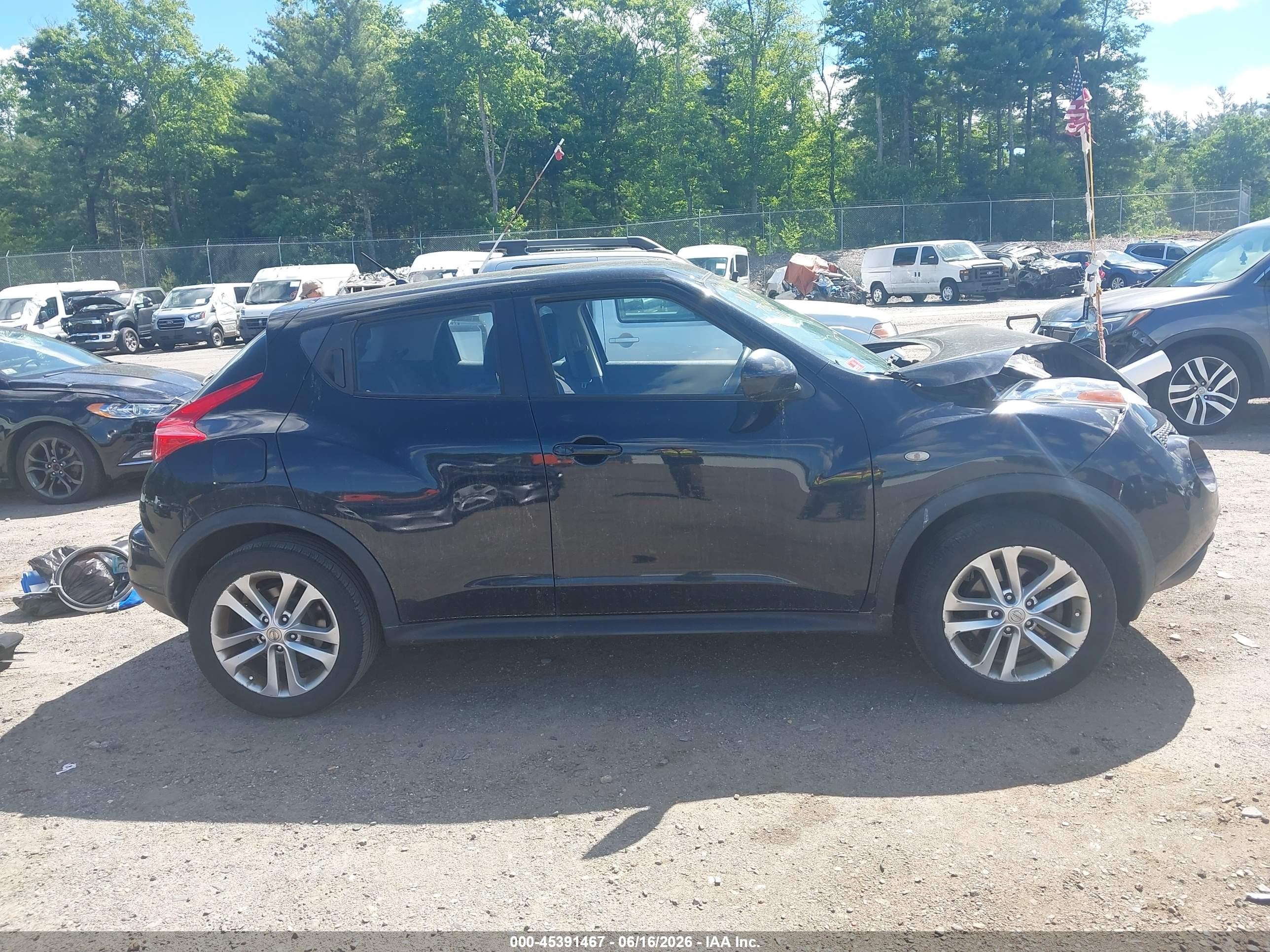 2013 Nissan Juke S Black vin: JN8AF5MV5DT217509