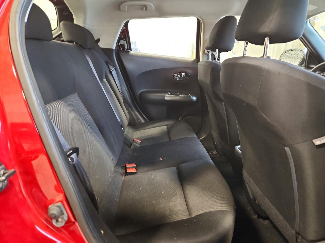 2013 Nissan Juke S Red vin: JN8AF5MV5DT229613