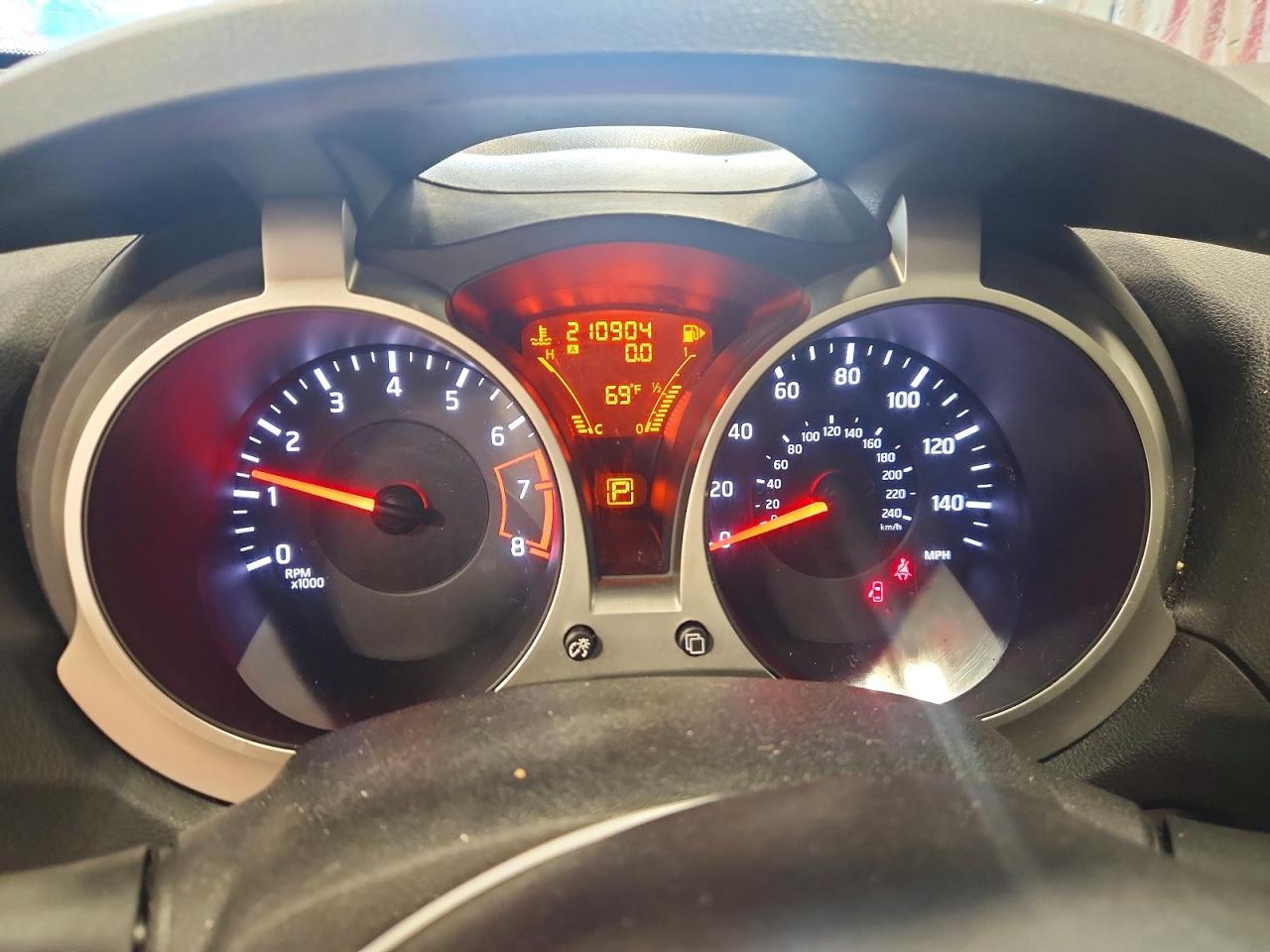 2014 Nissan Juke Sv White vin: JN8AF5MV5ET355231