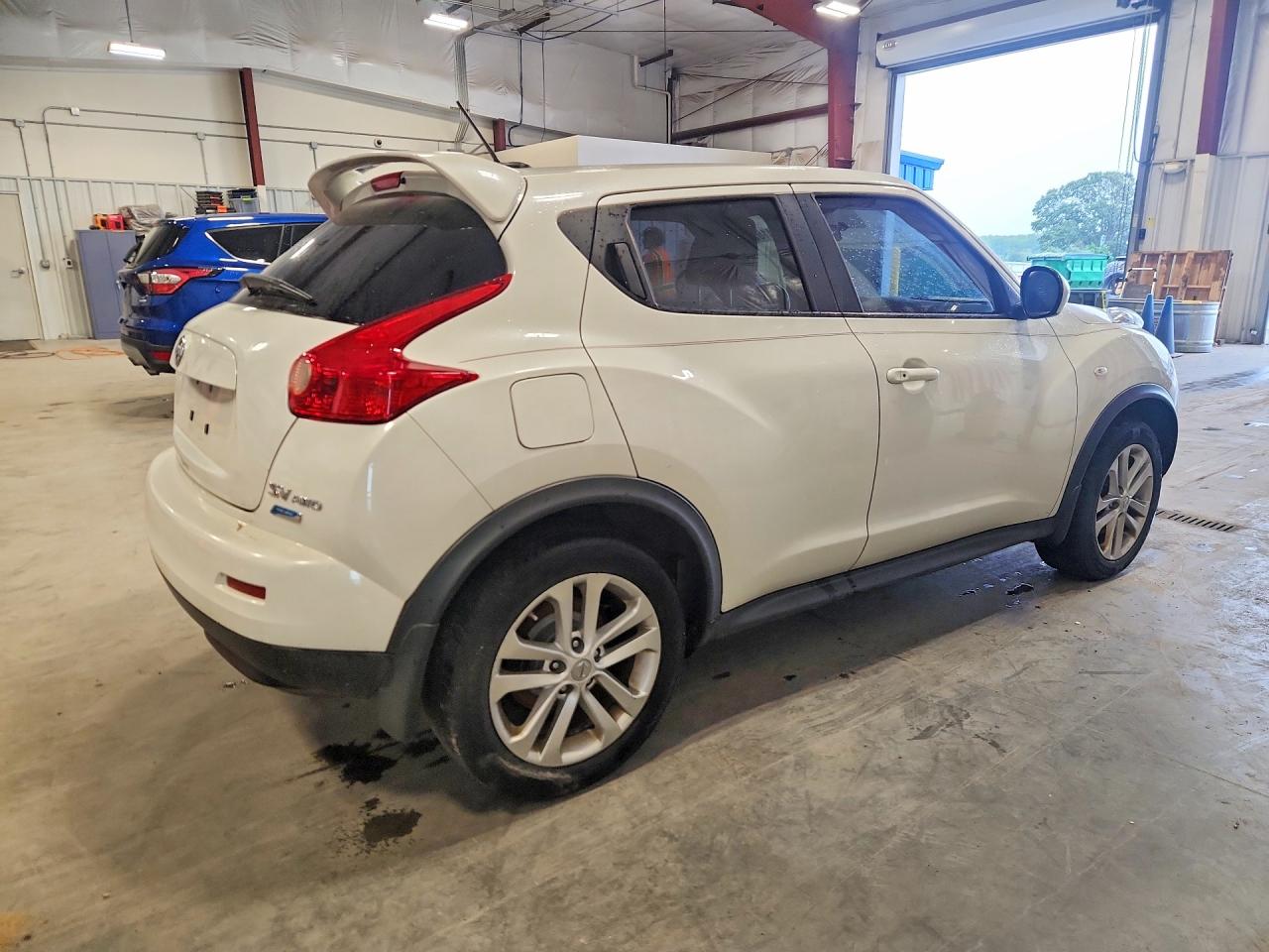 2014 Nissan Juke Sv White vin: JN8AF5MV5ET355231