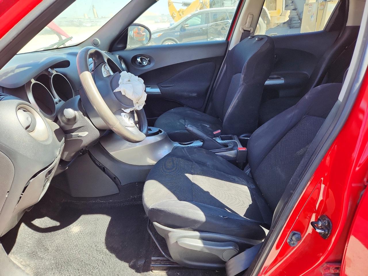 2014 Nissan Juke S Red vin: JN8AF5MV5ET358436