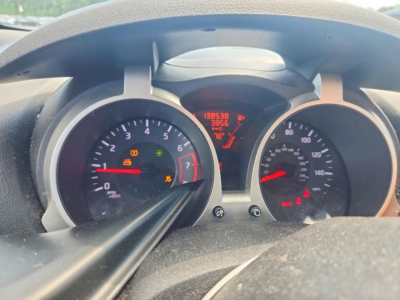 2014 Nissan Juke Sv Black vin: JN8AF5MV5ET360753