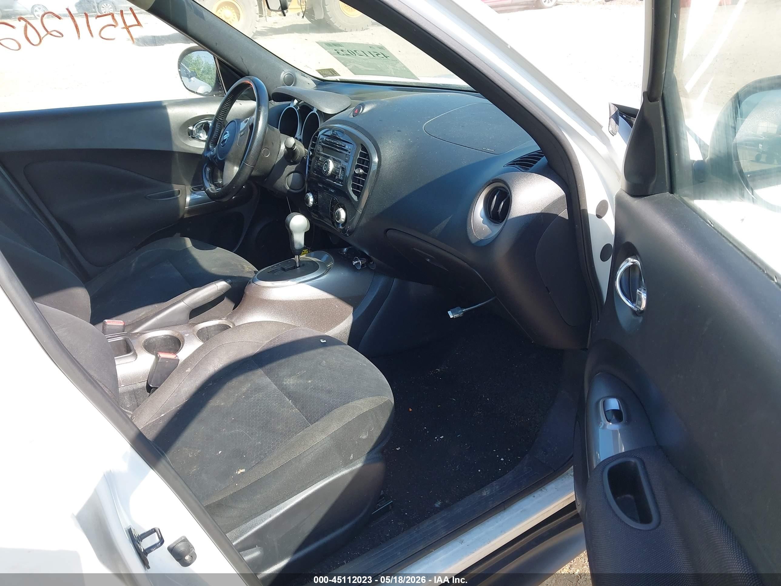 2014 Nissan Juke Sv White vin: JN8AF5MV5ET361126