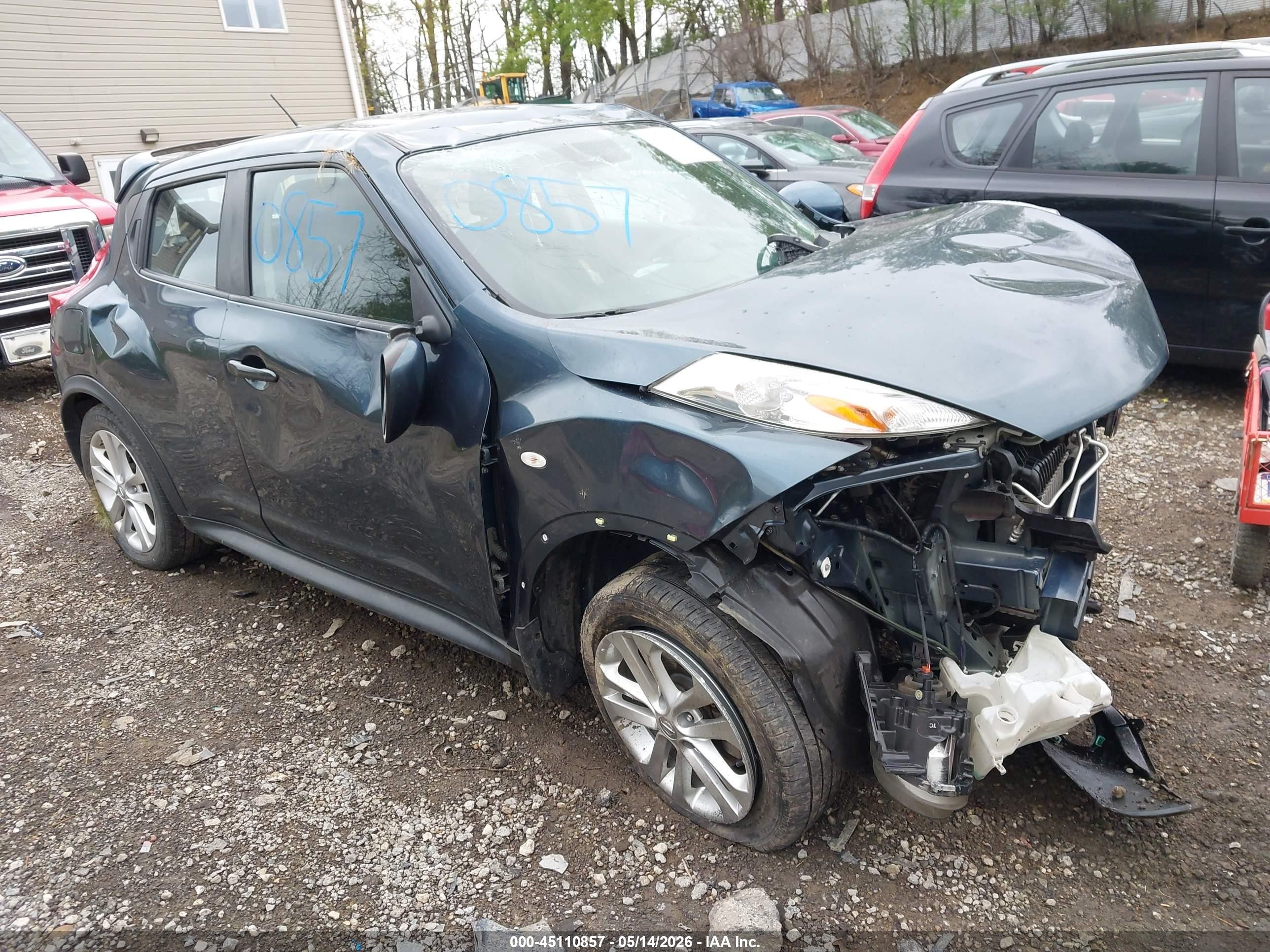 2014 Nissan Juke S Blue vin: JN8AF5MV5ET482058