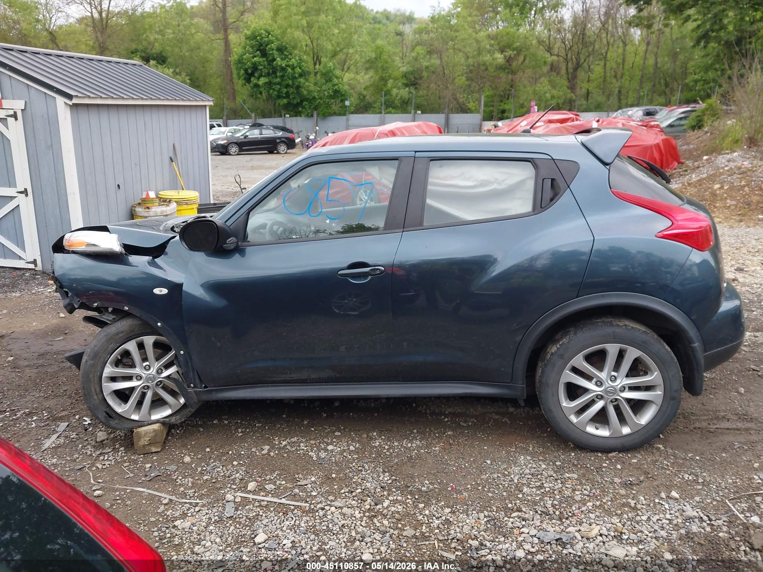 2014 Nissan Juke S Blue vin: JN8AF5MV5ET482058